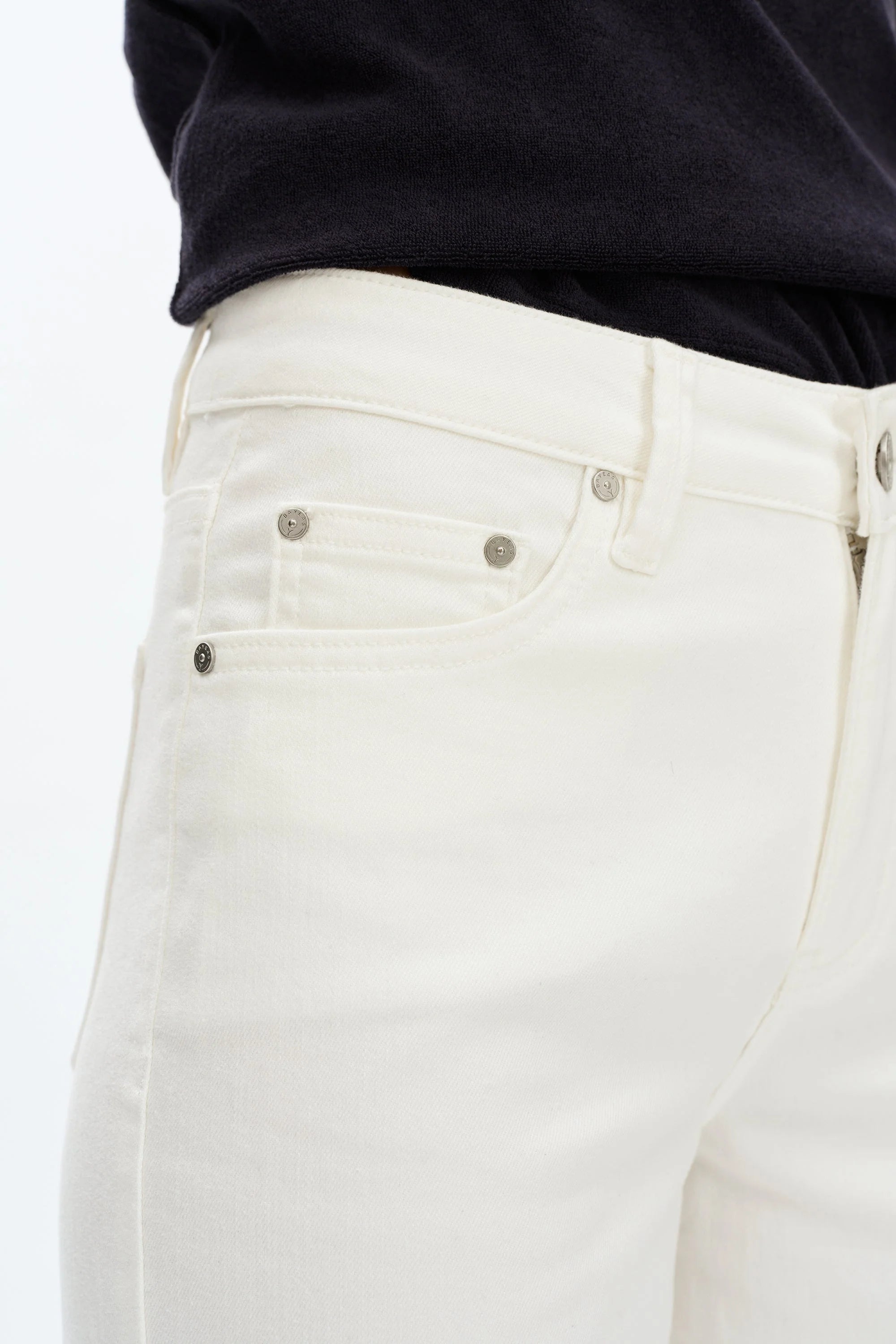 Maeve Mid Rise Straight Leg Jeans - White