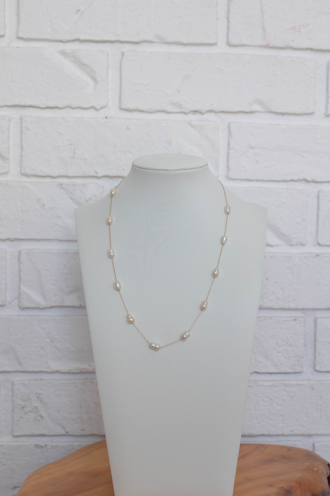 18K Eliana Pearl Necklace
