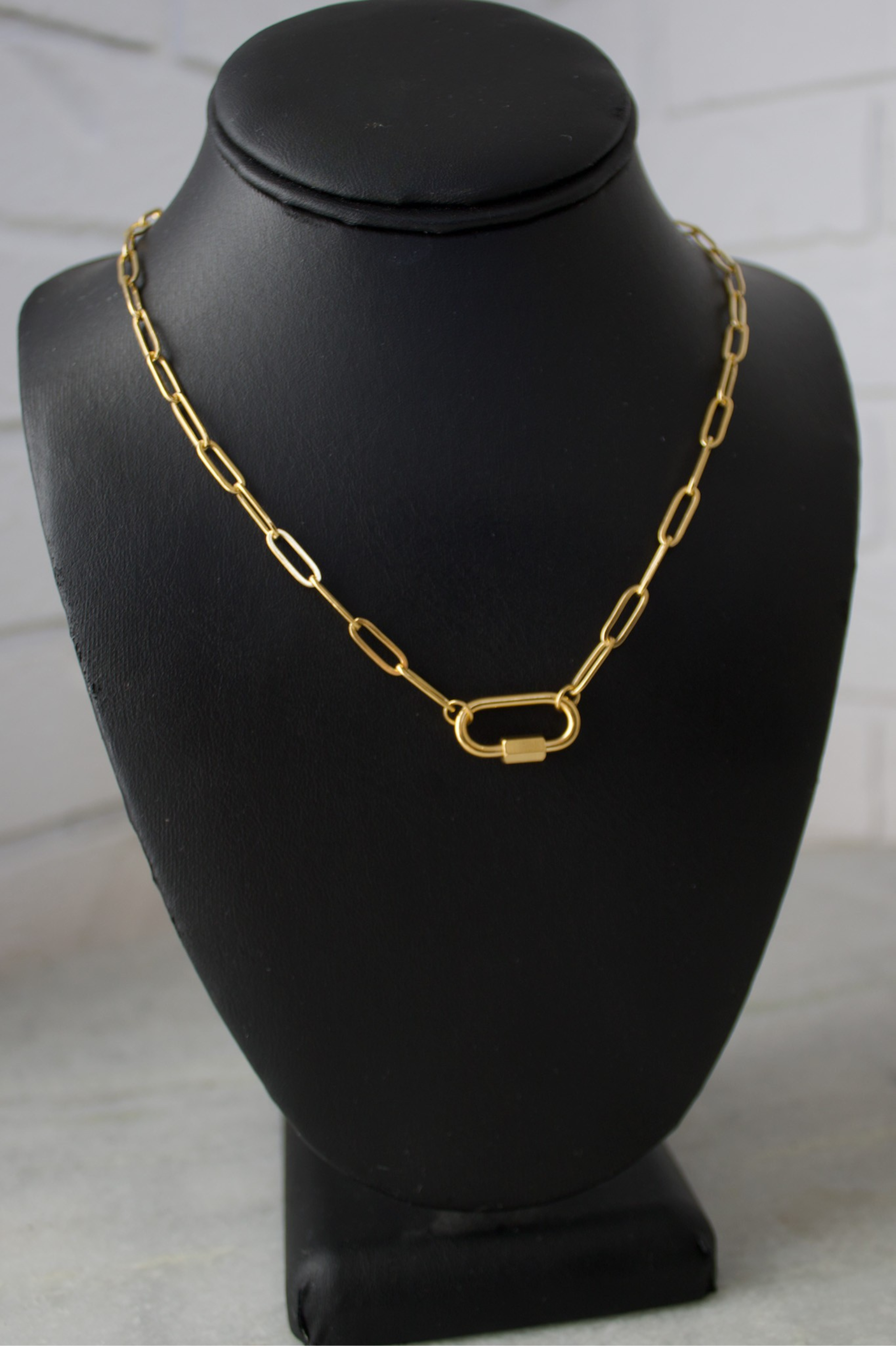 18K Hallie Paperclip Necklace