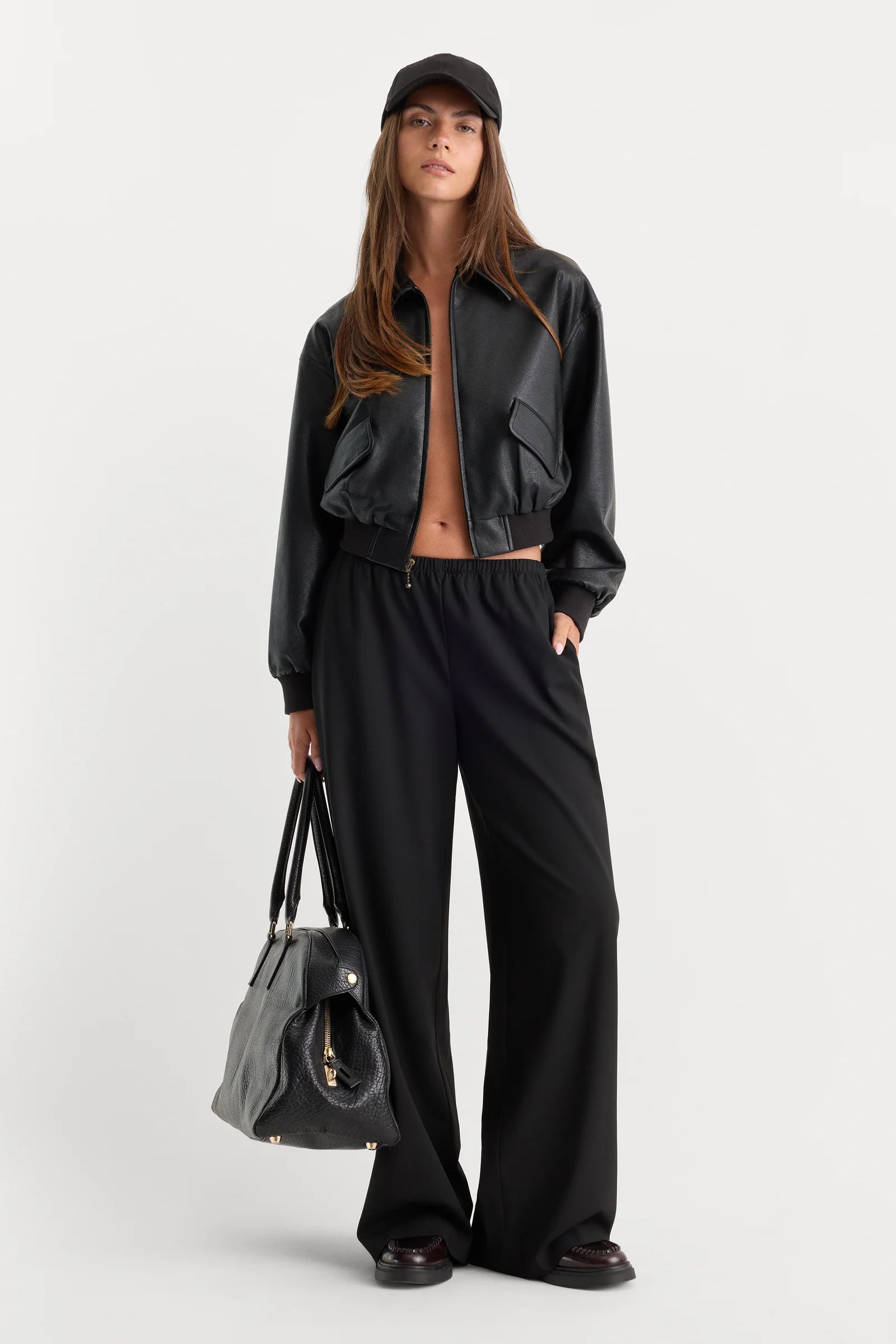 Good American - The Pull On Trouser - Black