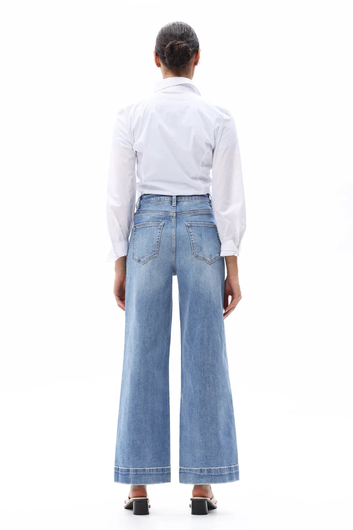 High Rise Wide Leg Jeans - Medium Blue
