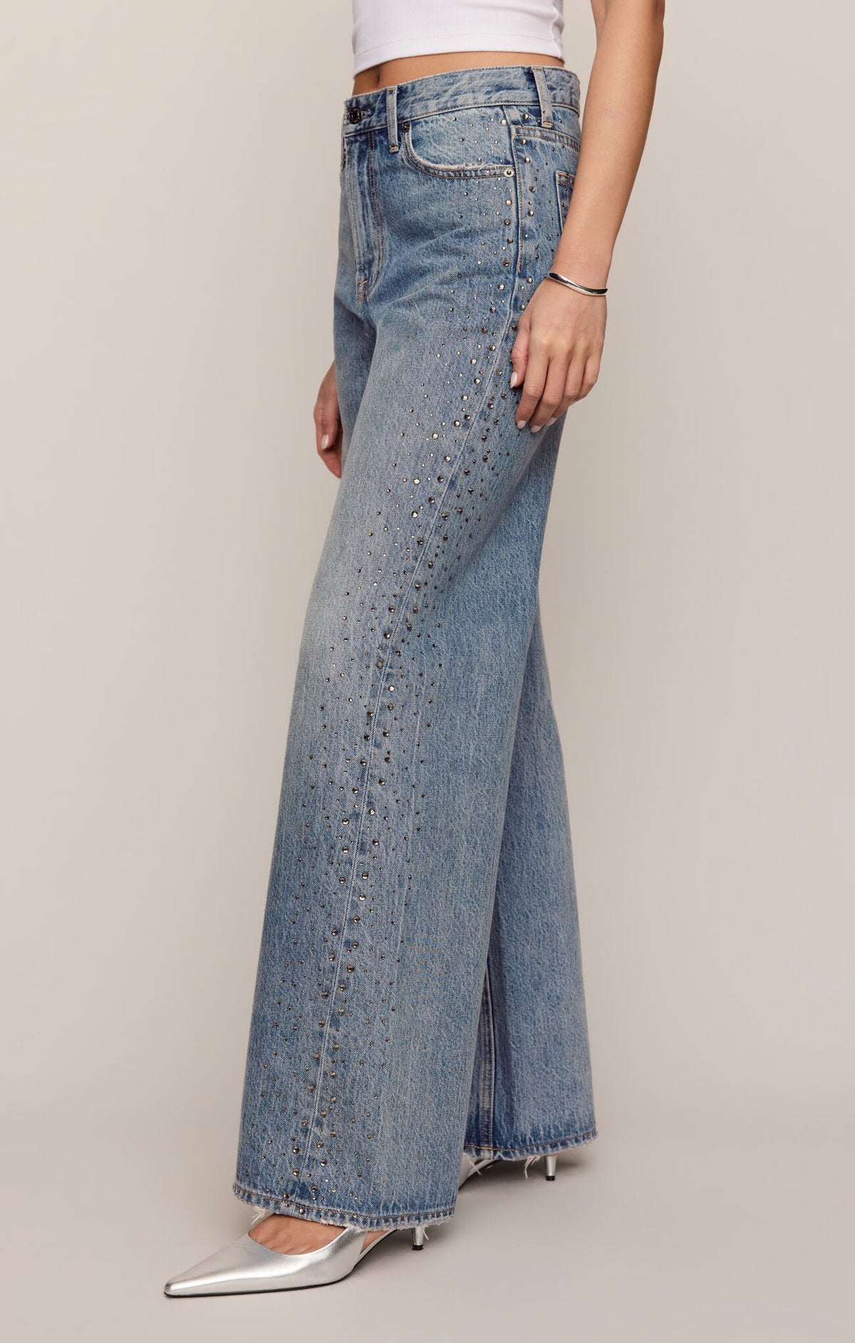 Z Supply - The Head Turner High Rise Wide Leg Jeans - Glimmer