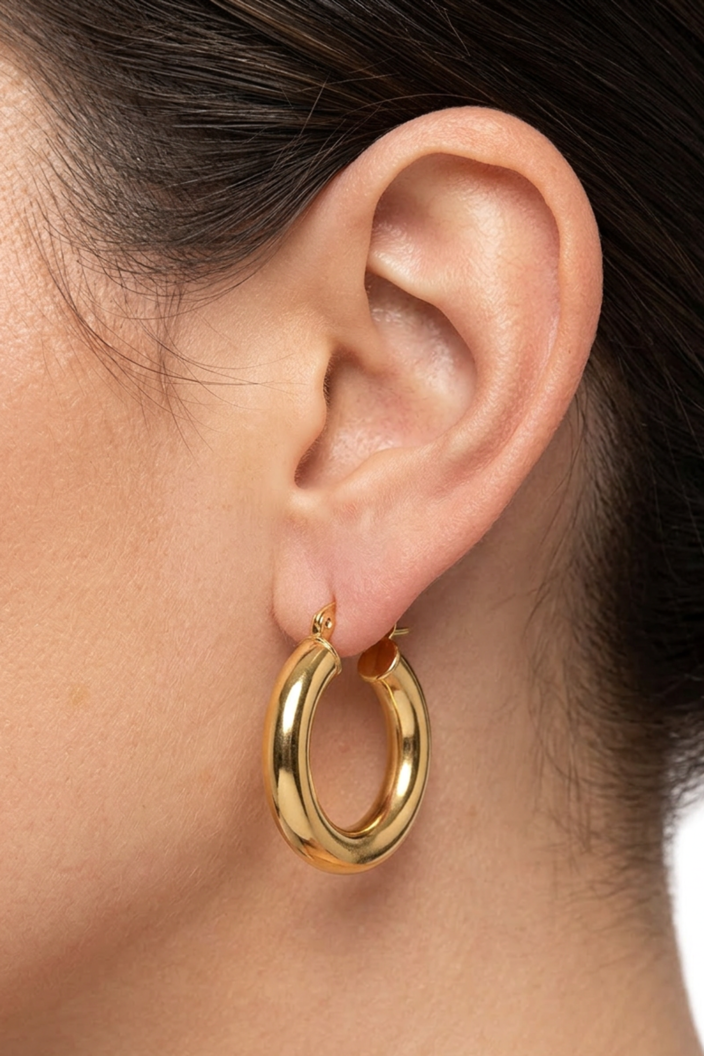 18K Wren Hoop Earrings