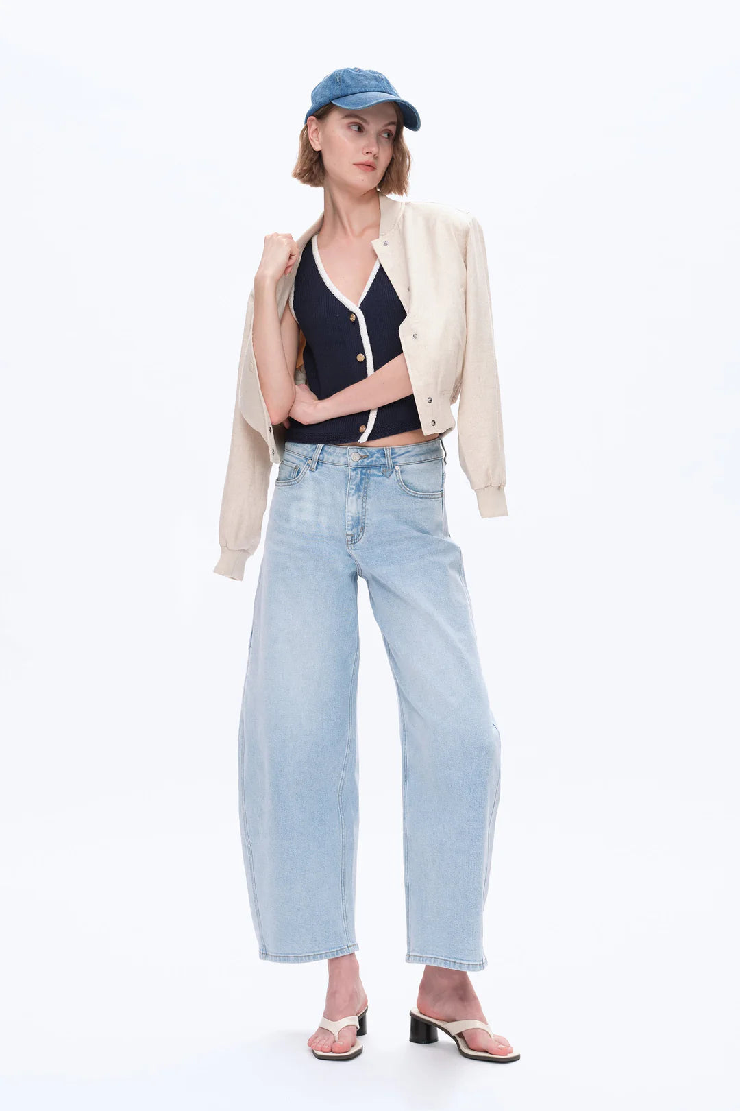 Mid-Rise Balloon Jeans - Light Blue