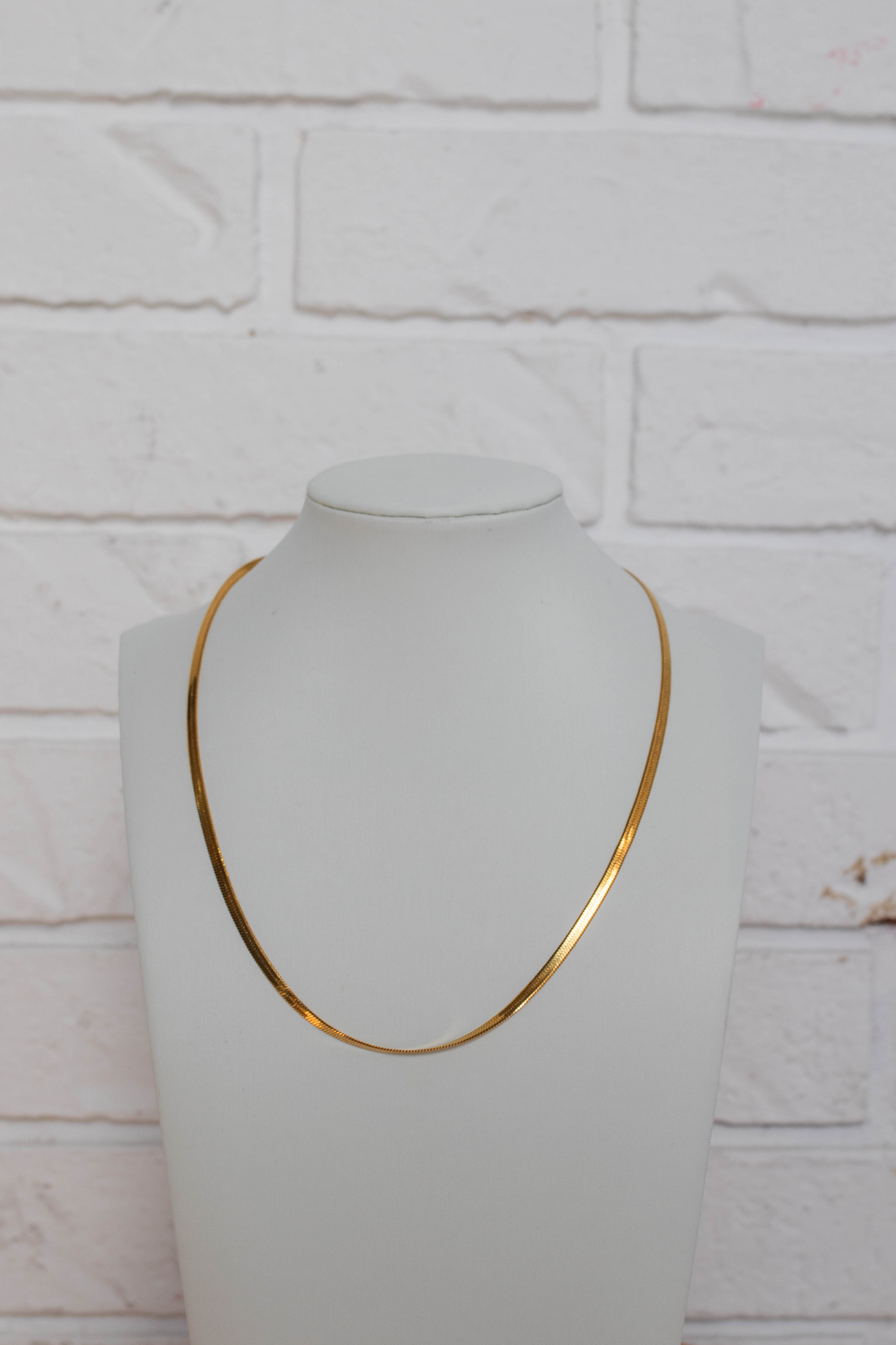 18K Plain Herringbone Necklace