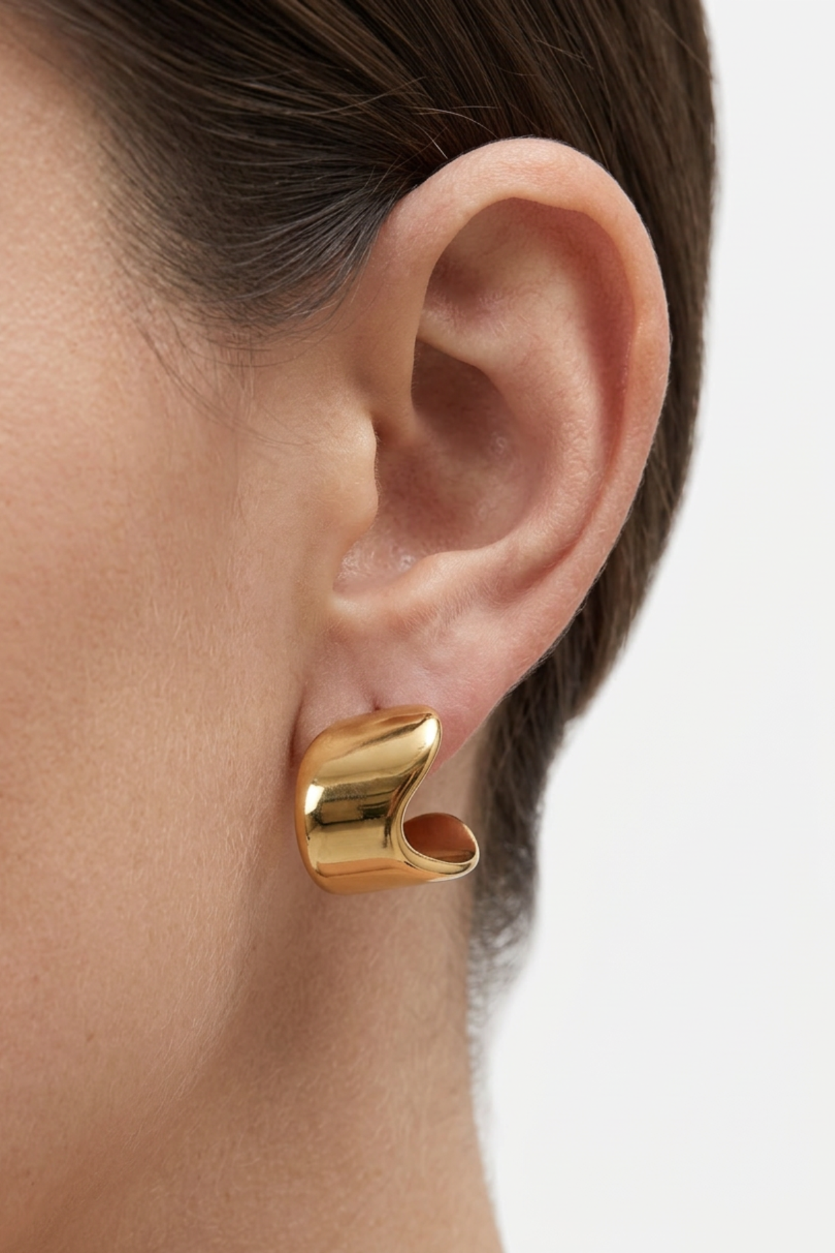 18K Emilie Wavy Earrings