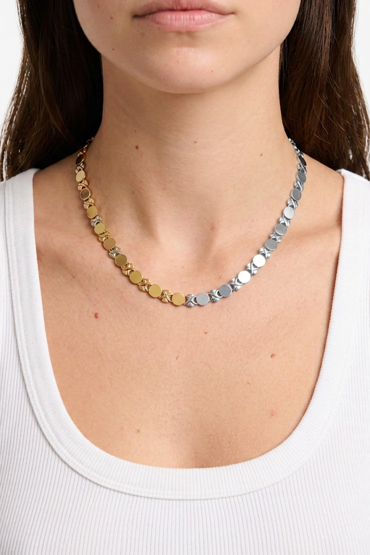 Gina Carmen - Lo Necklace