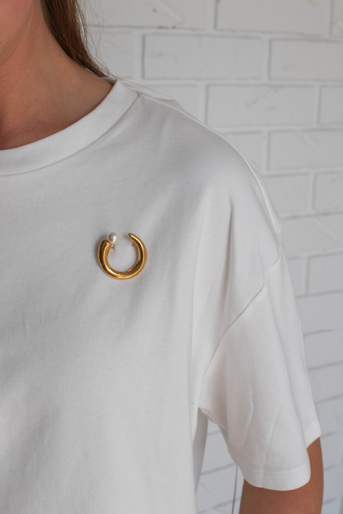 18K Gold Pearl Brooch