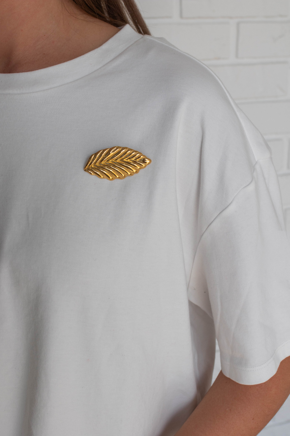 18K Gold Feather Brooch