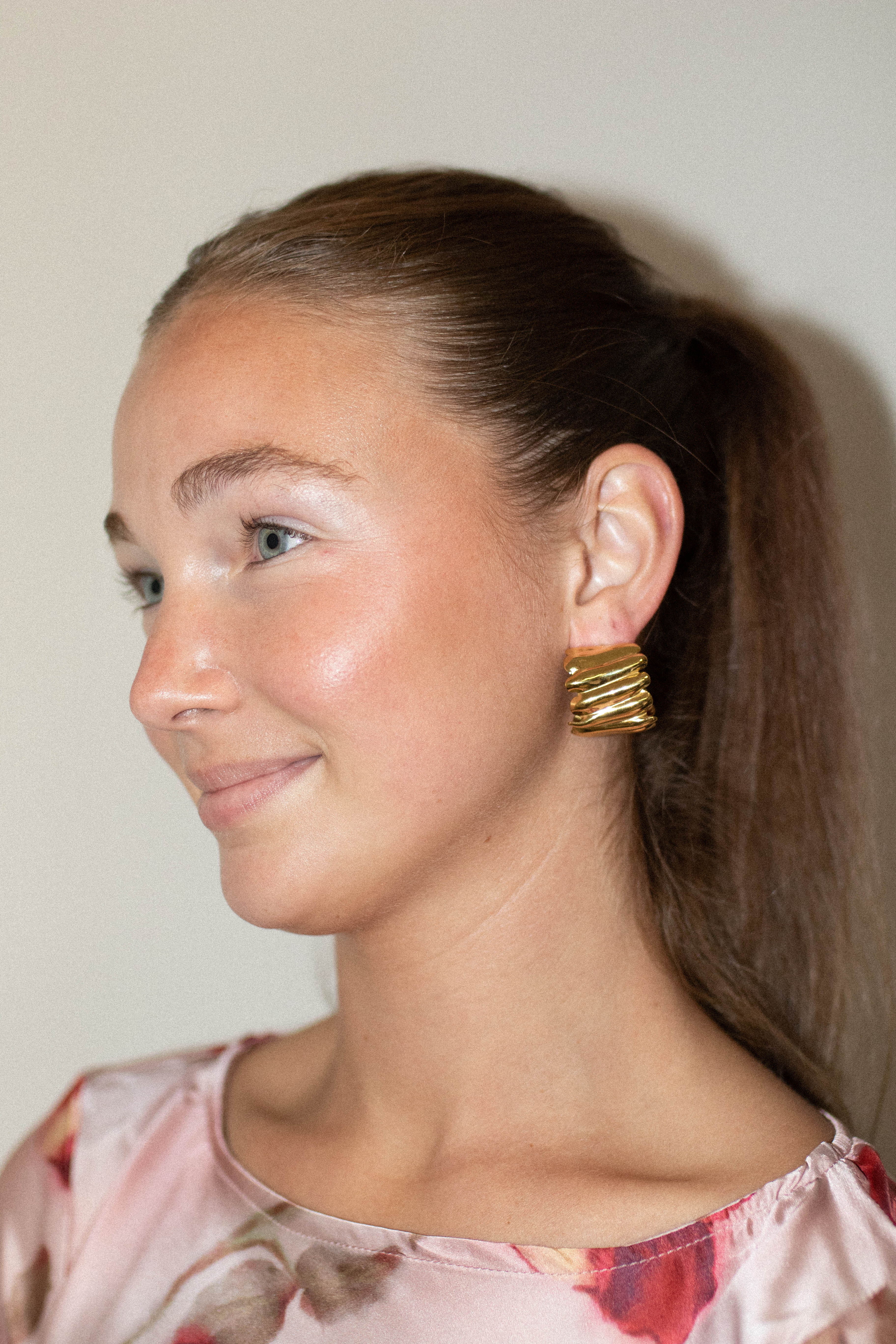 18K Nora Ribbed Earrings