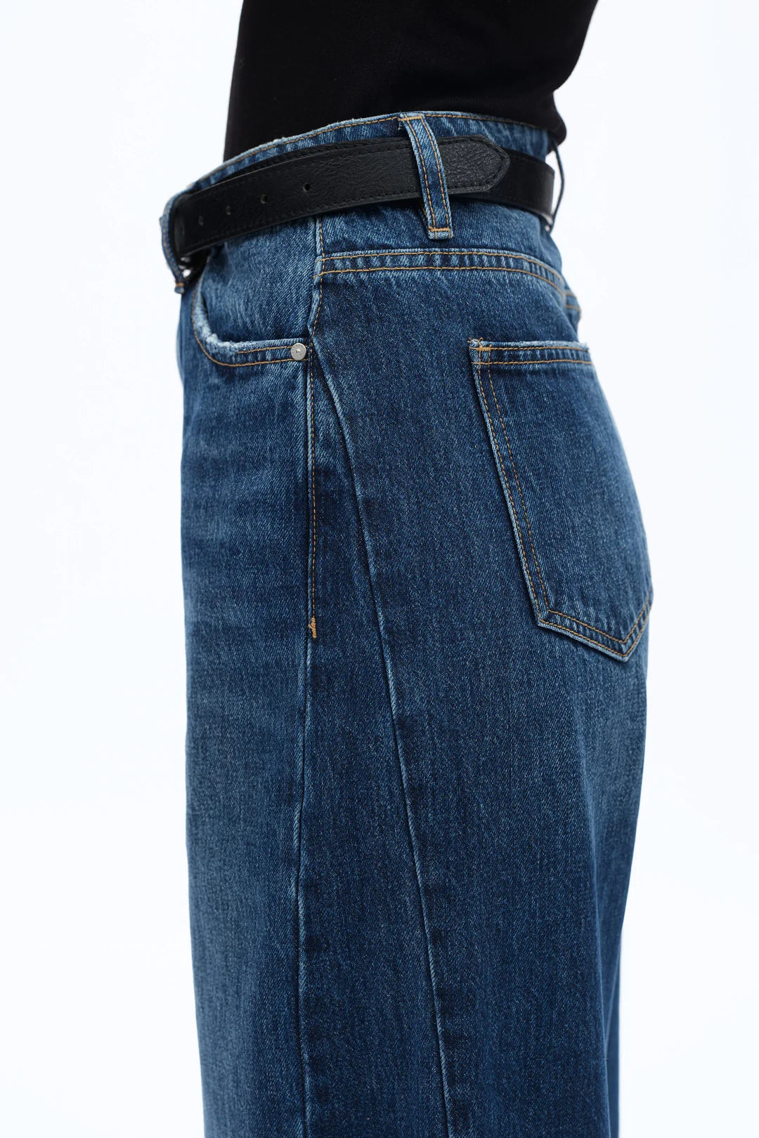 Super High Rise Barrel Denim Jeans - Dark Blue