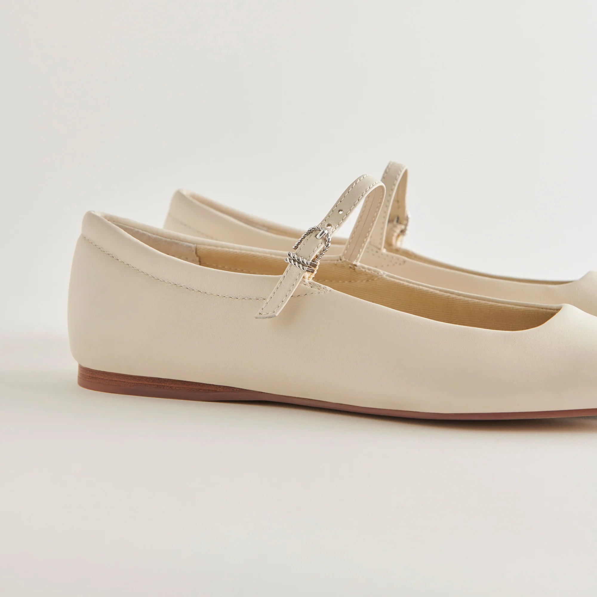 Dolce Vita Reyes Ballet Flats - Ivory Leather