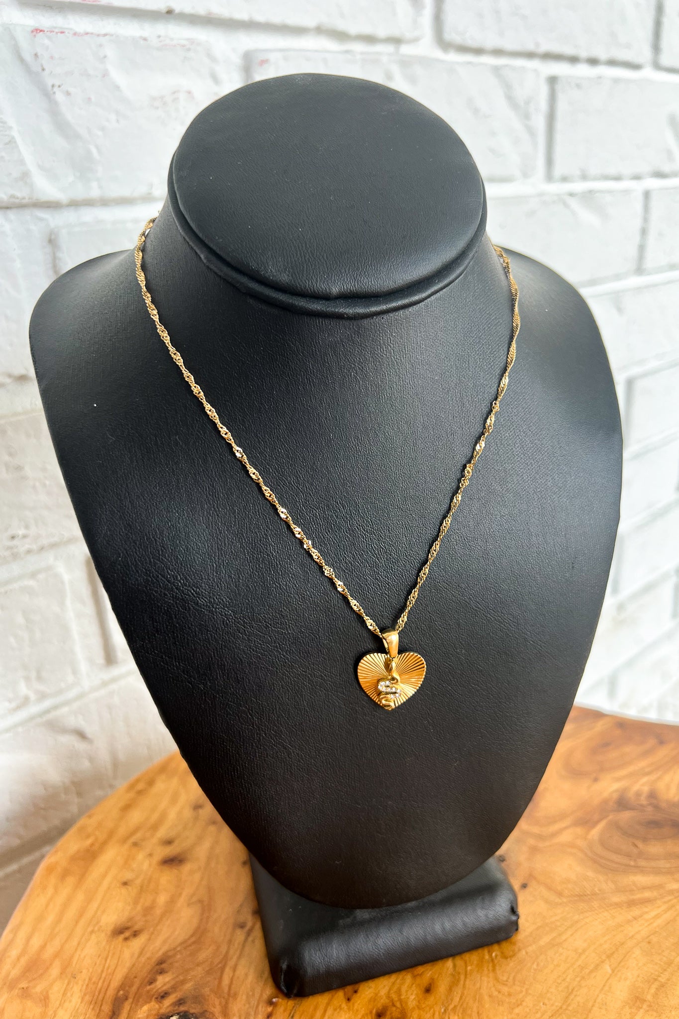 18K Heart Snake Pendant Necklace