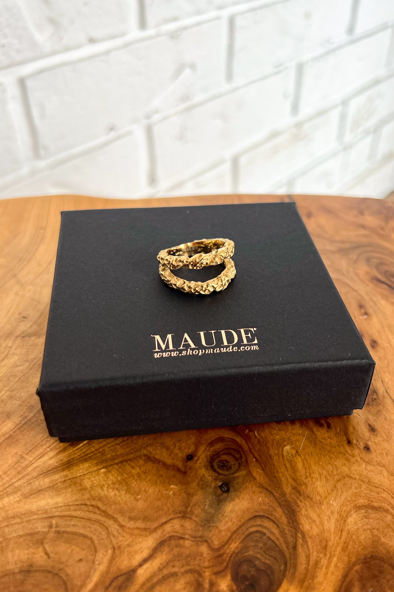 18K Chloe Double Banded Ring