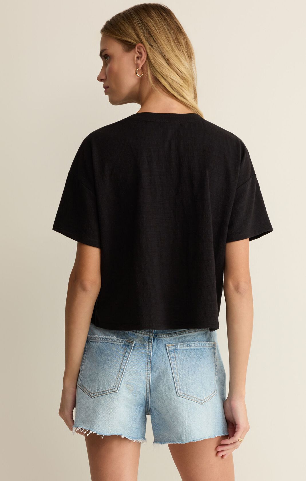 Z Supply Sway Textured Cropped Tee - Black