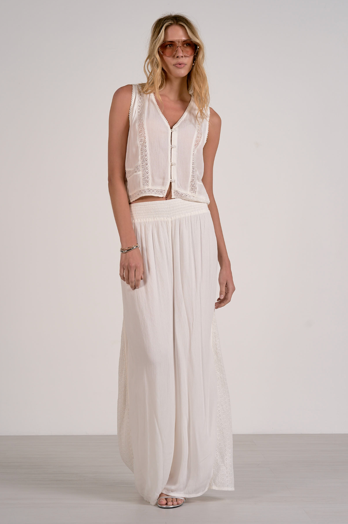 Linen V-Neck Tank - White