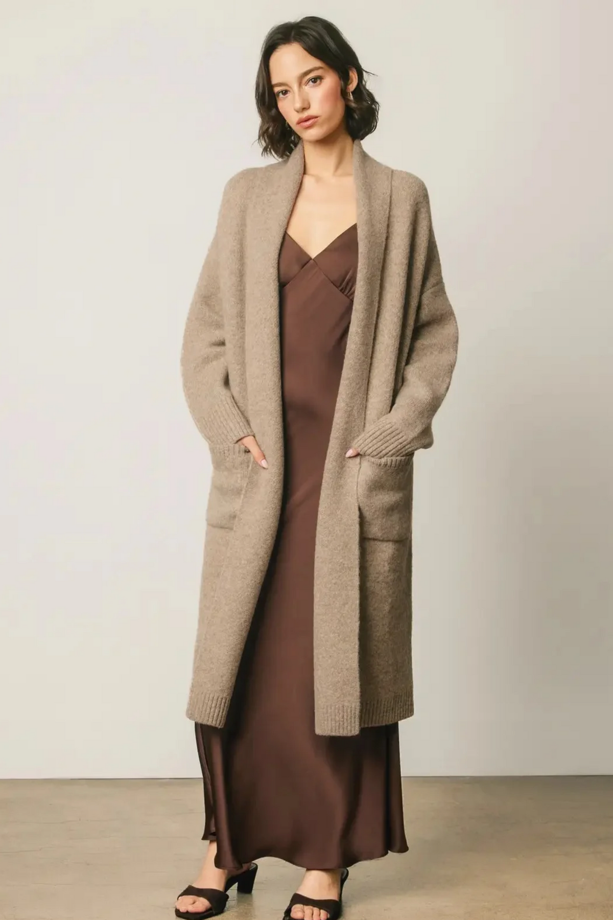 Midi Duster Cardigan - Taupe