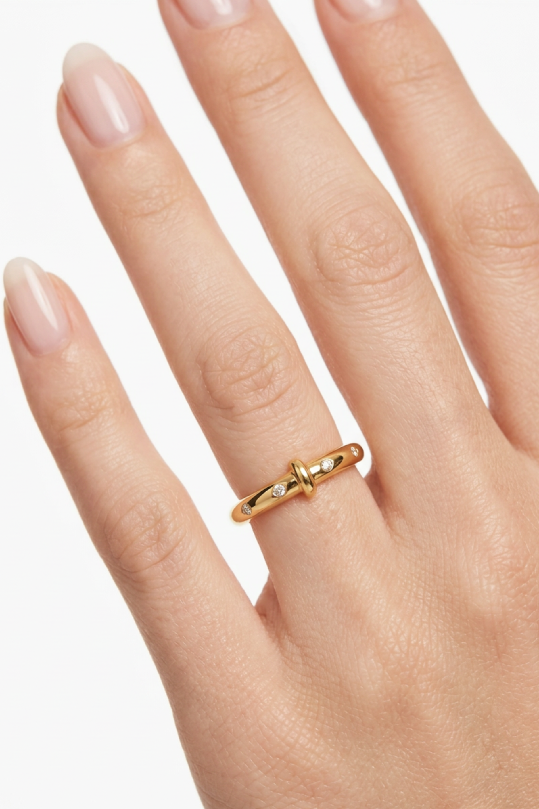 18K Mia Diamond Ring