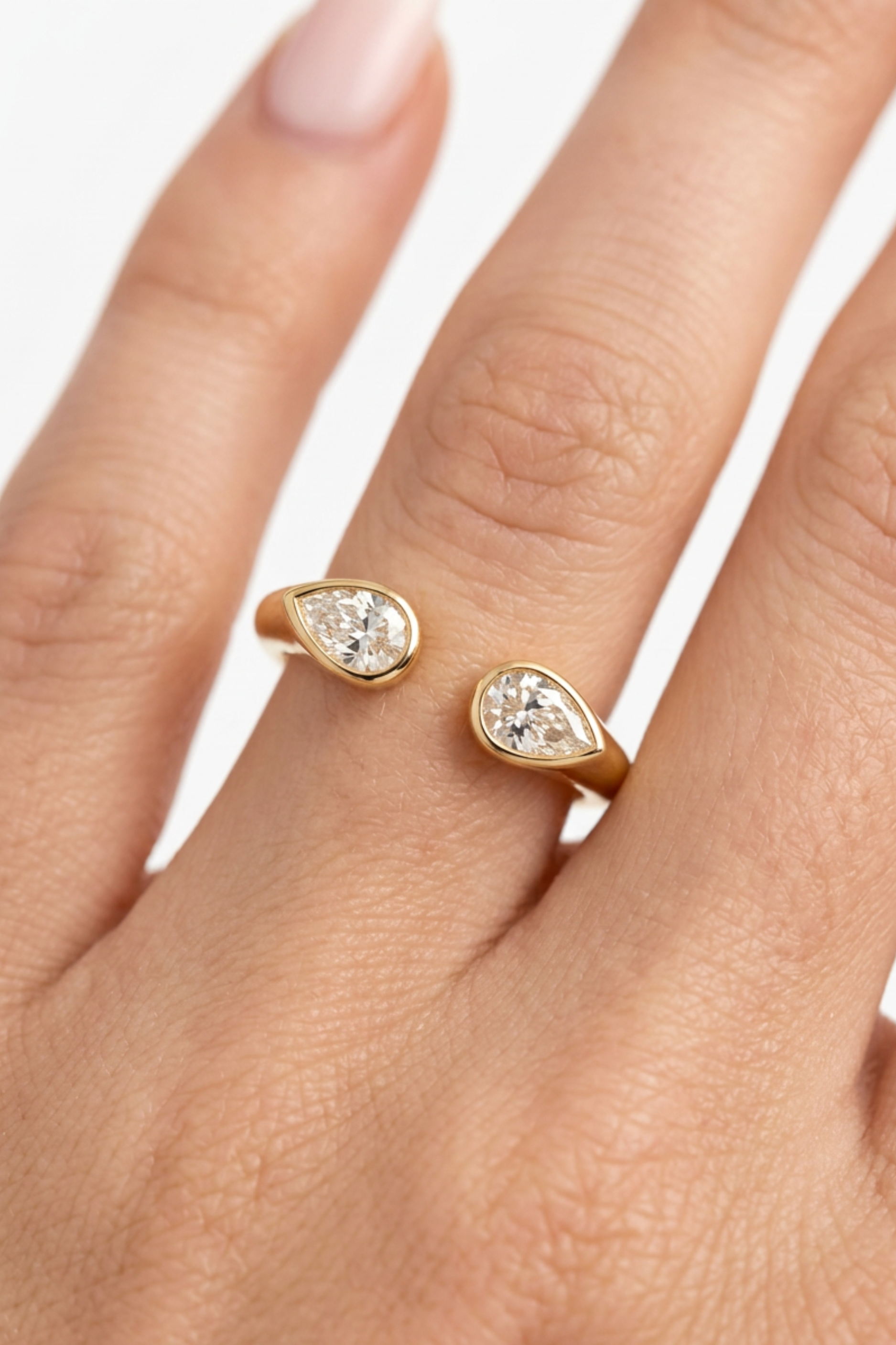 18K Cecilia Double Diamond Ring