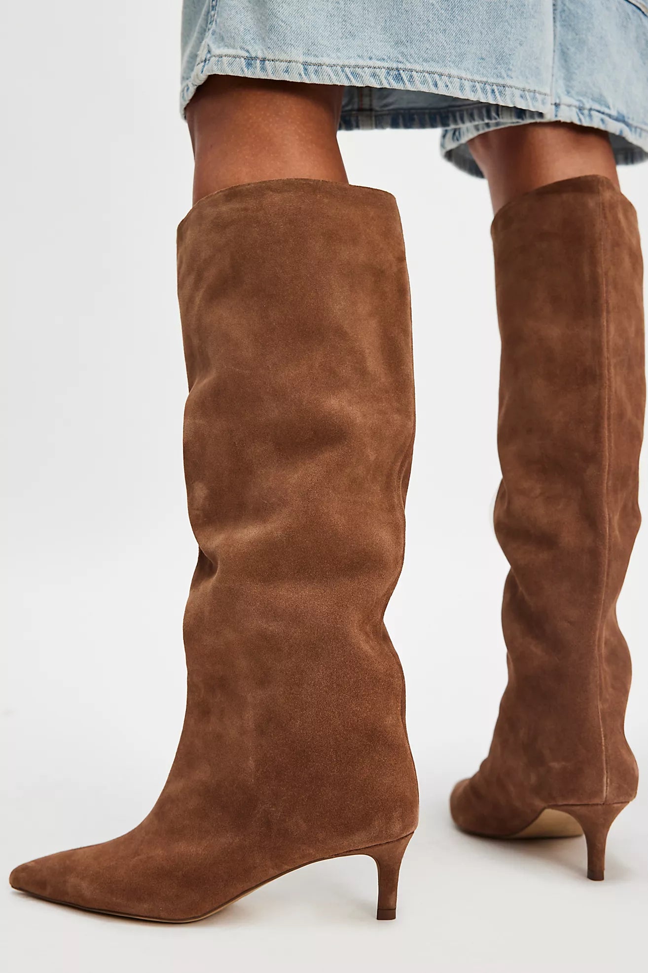 Free People - Kiki Kitten Heel Boot - Tan Suede