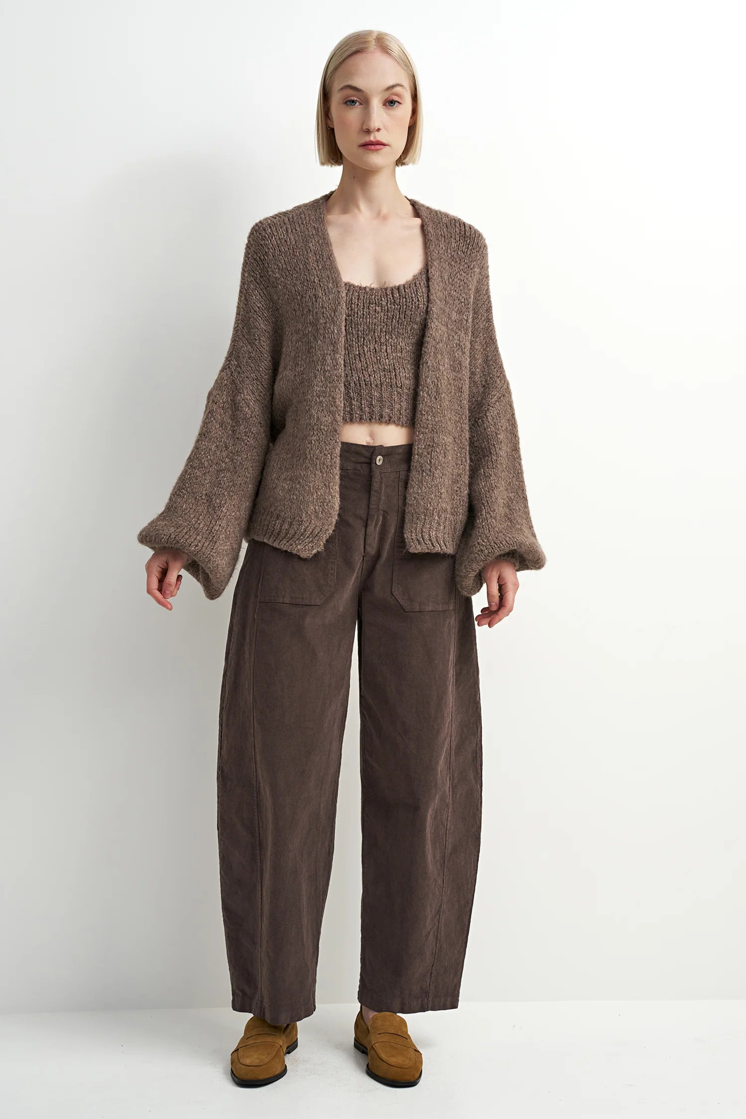 Emmerson Slim Barrel Pants - Brown