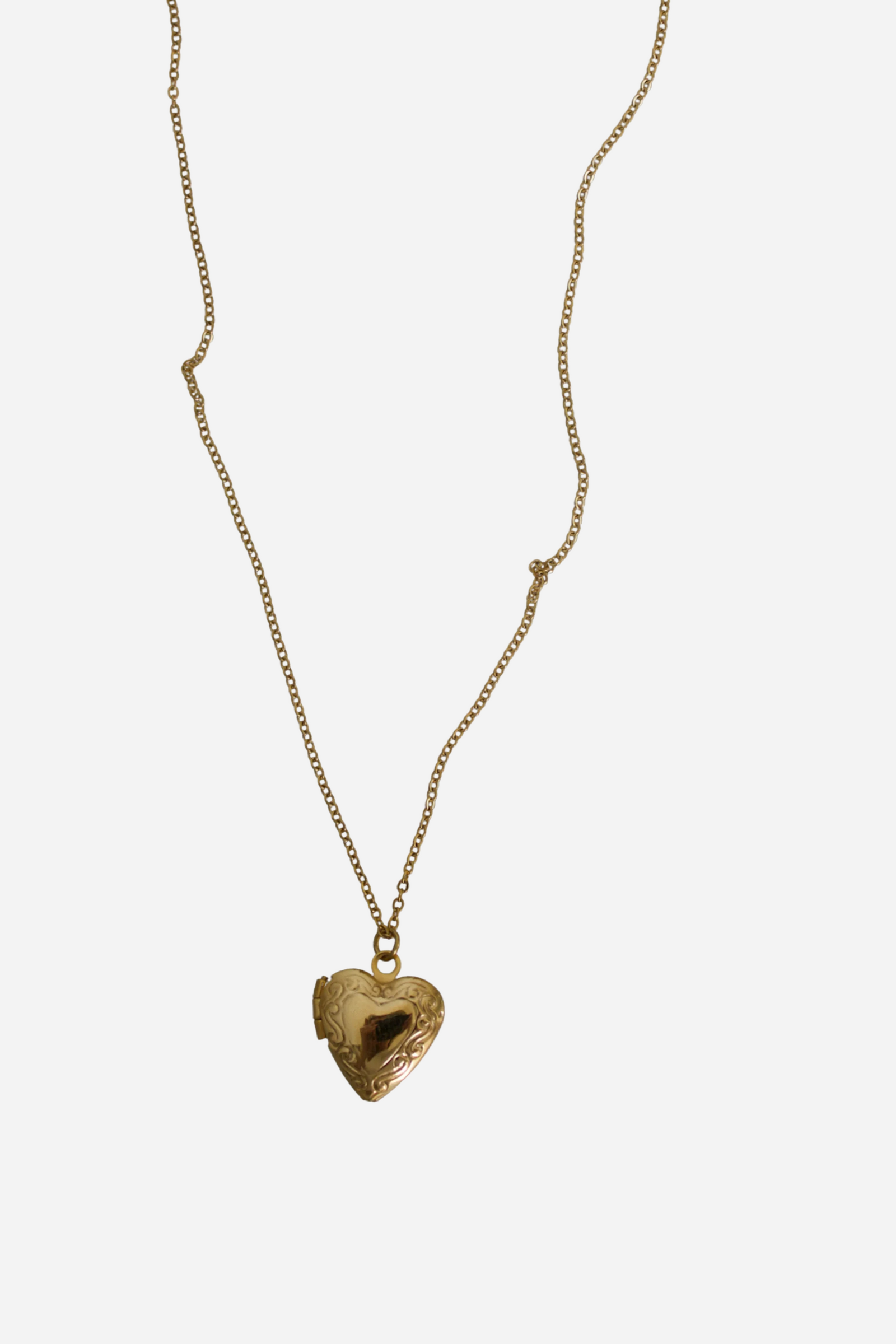 18K Small Locket Heart Necklace