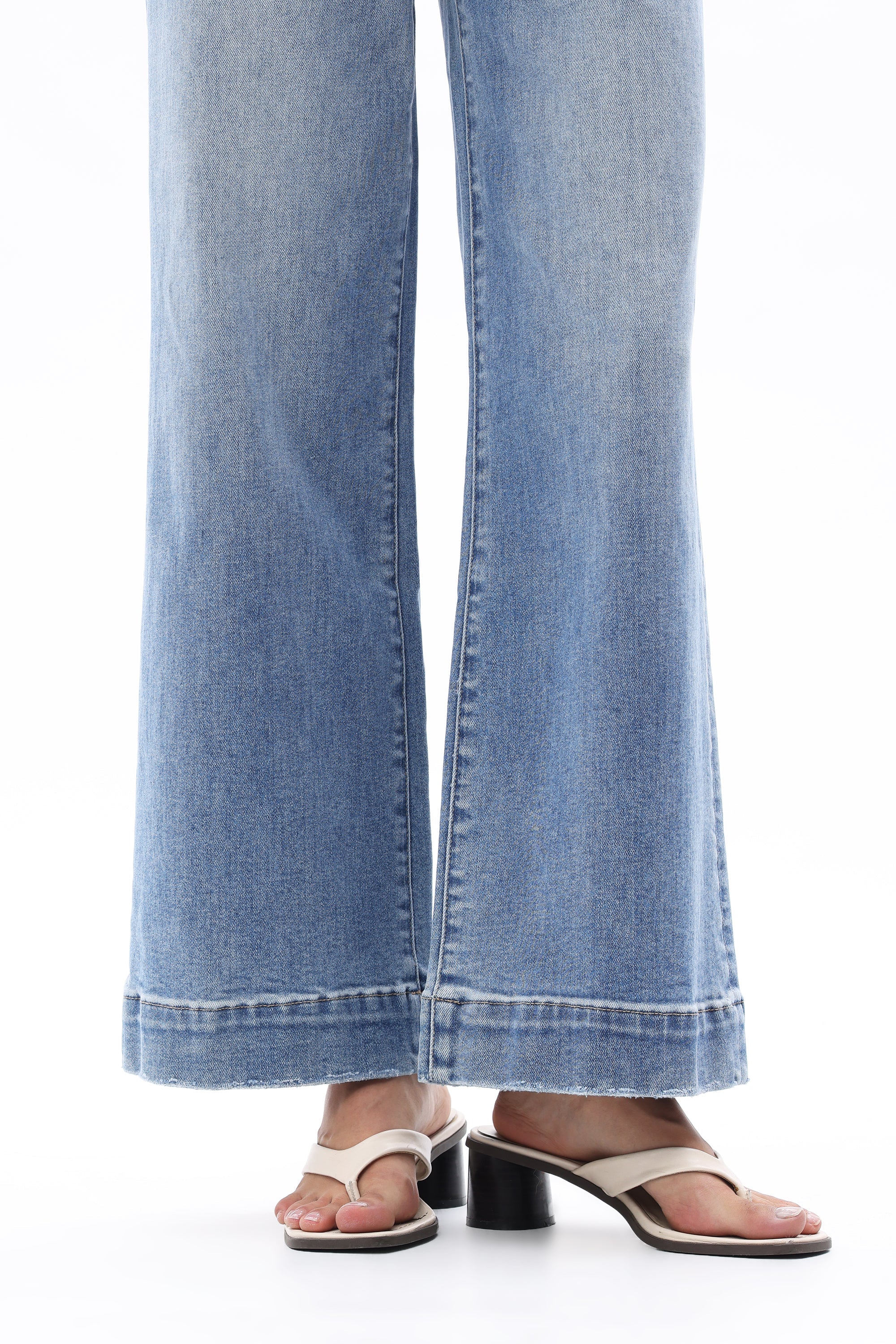 High Rise Wide Leg Jeans - Medium Blue