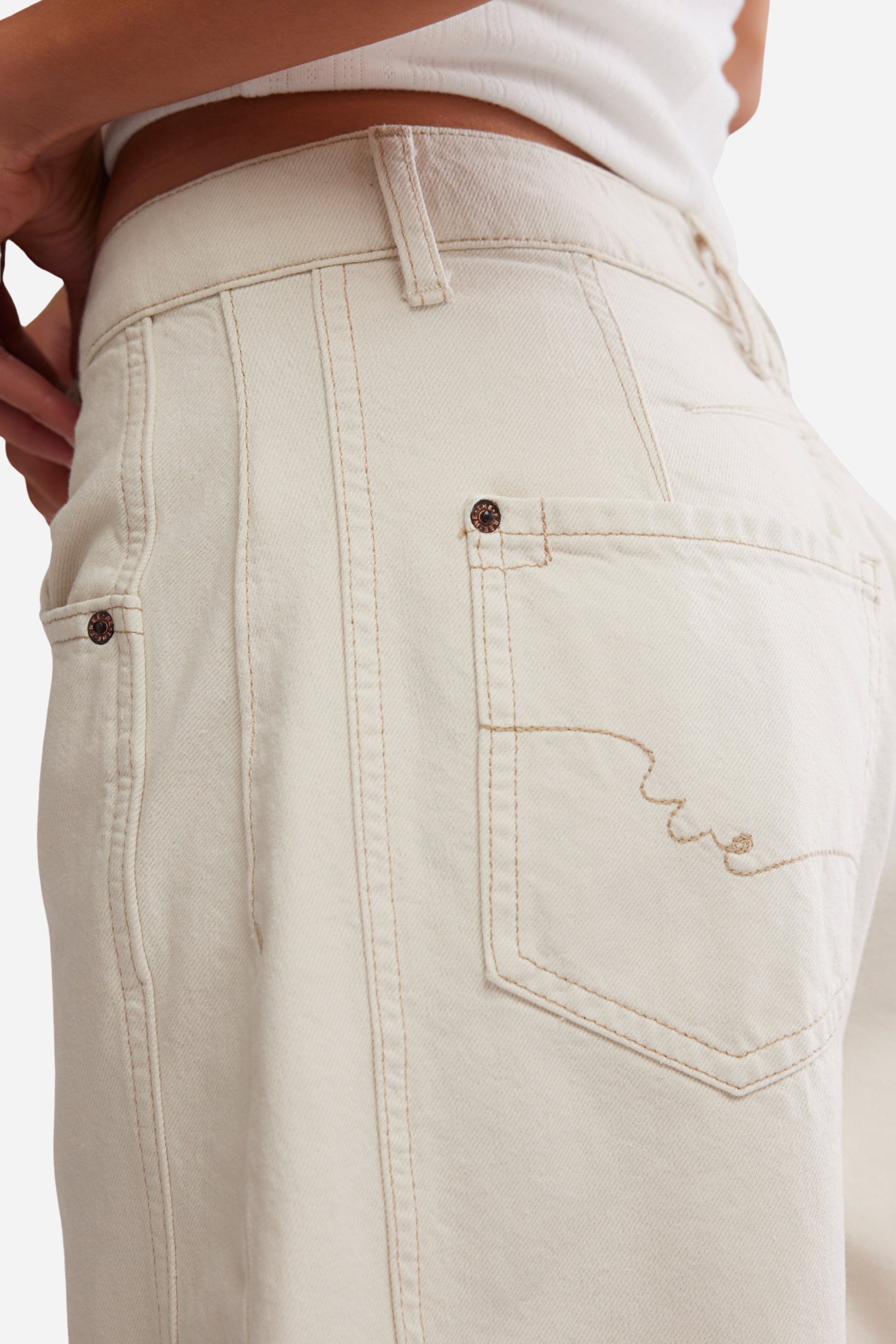 Free People Good Luck Mid Rise Barrel Jeans - Milk