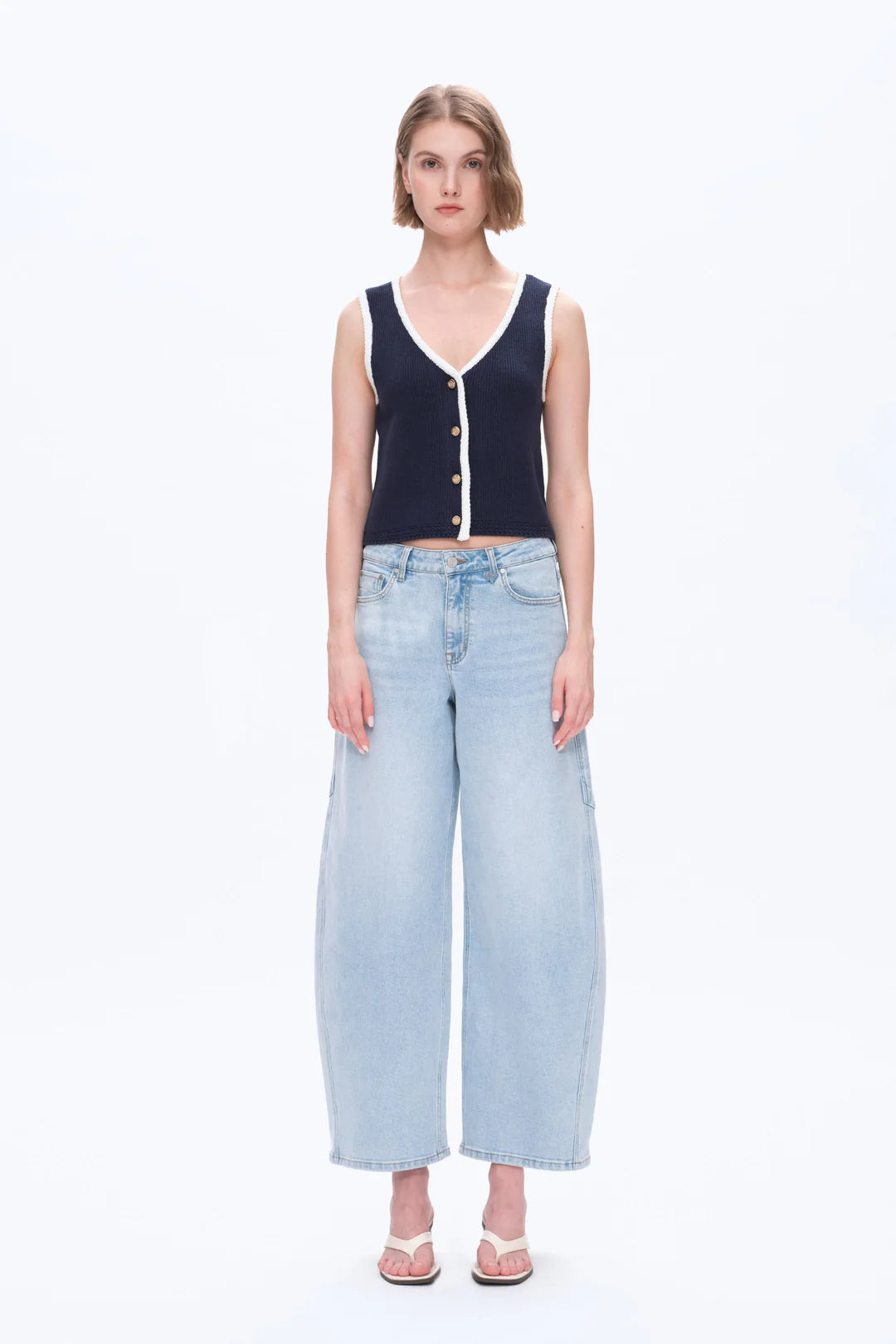 Mid-Rise Balloon Jeans - Light Blue