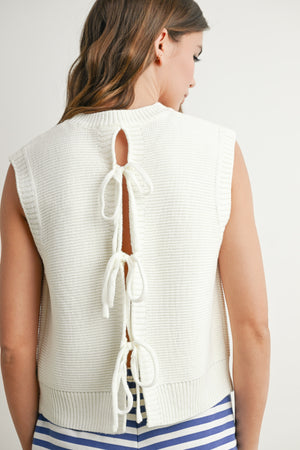 Plain Knitted Top - White