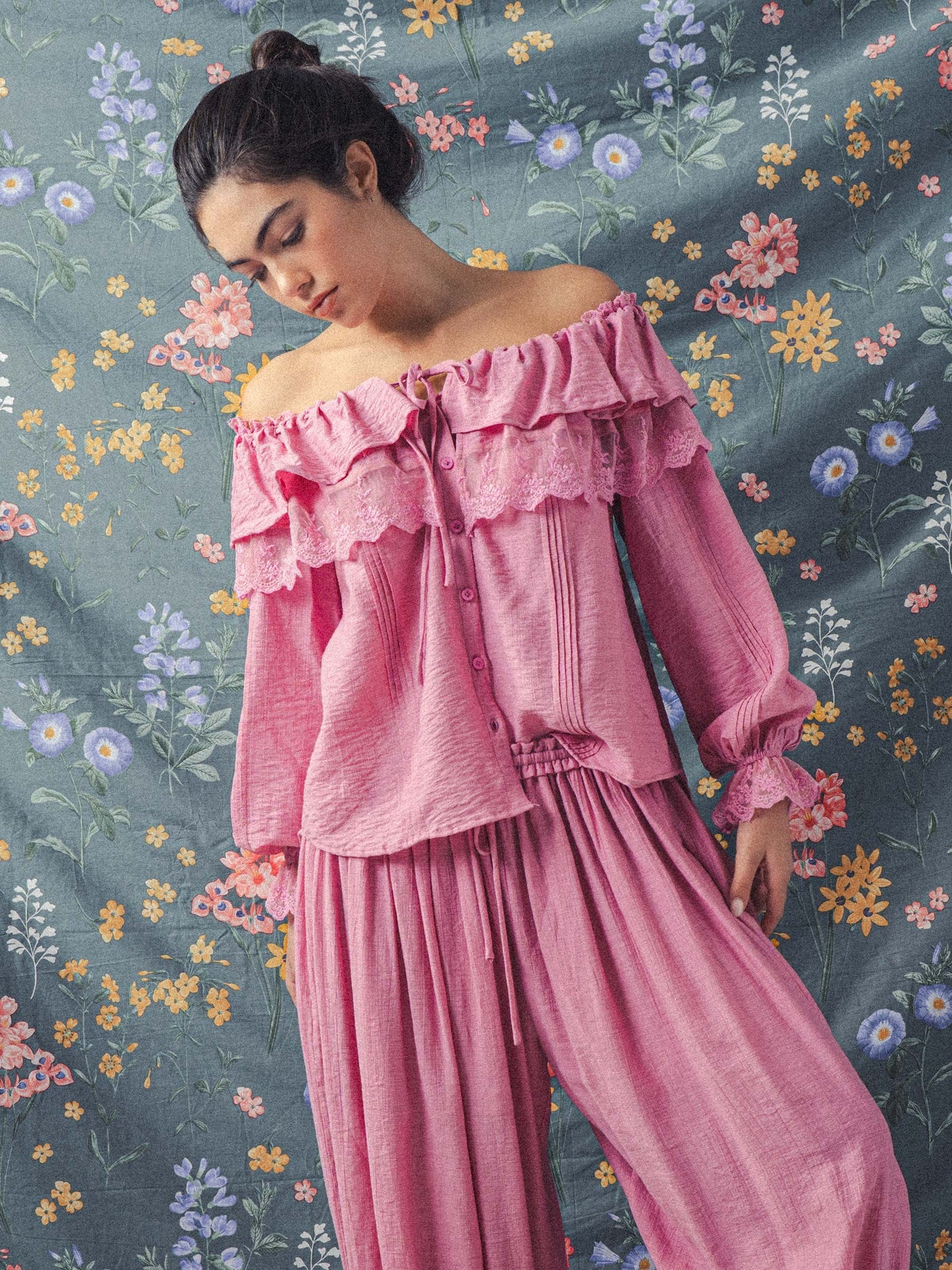 Lace Ruffled Blouse - Pink