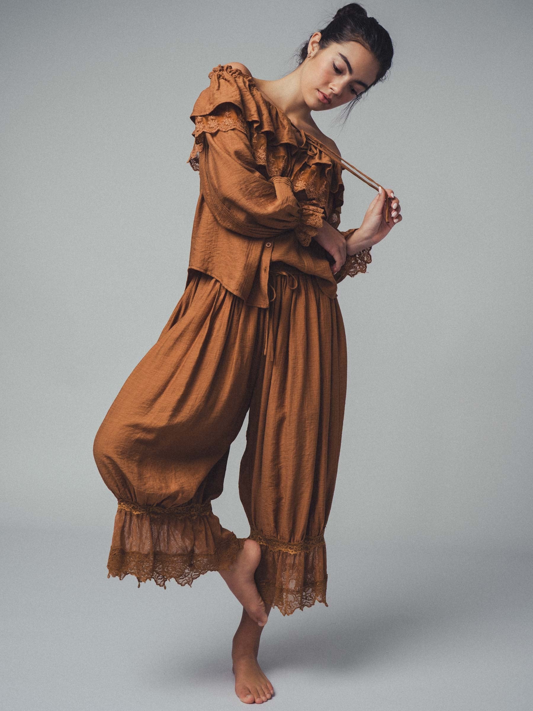 Angelic Bloomer Pants - Brown