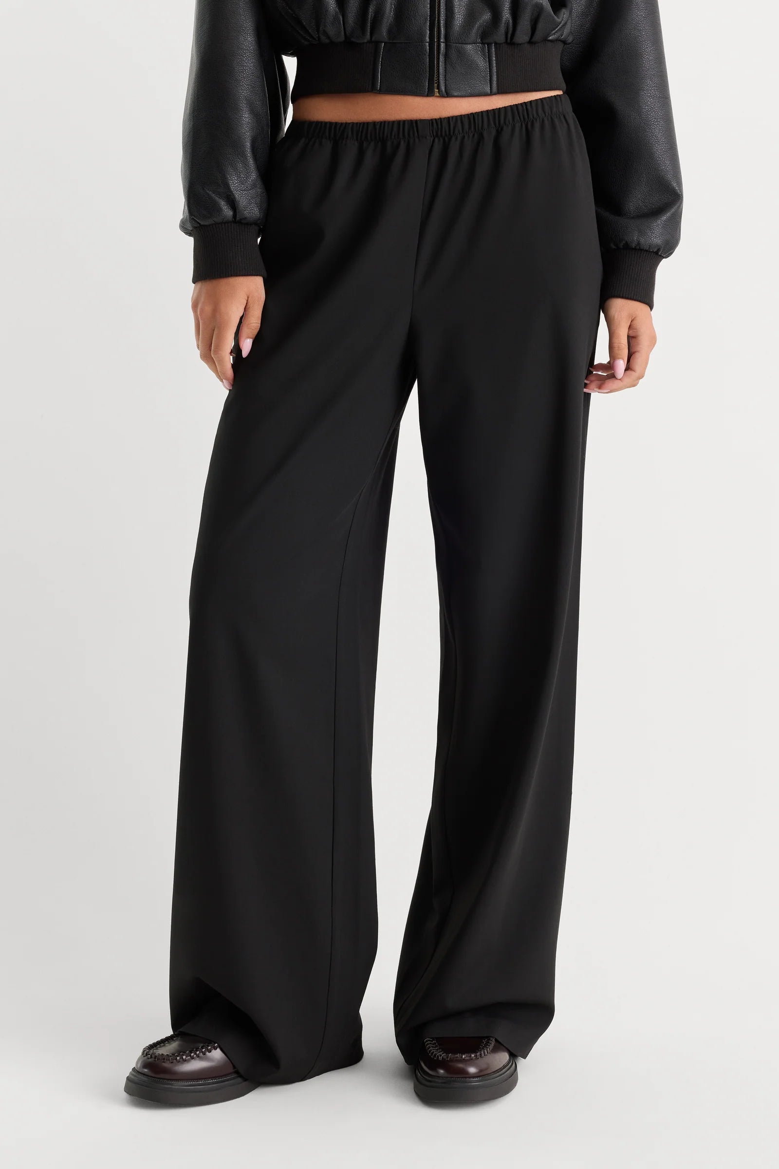 Good American - The Pull On Trouser - Black
