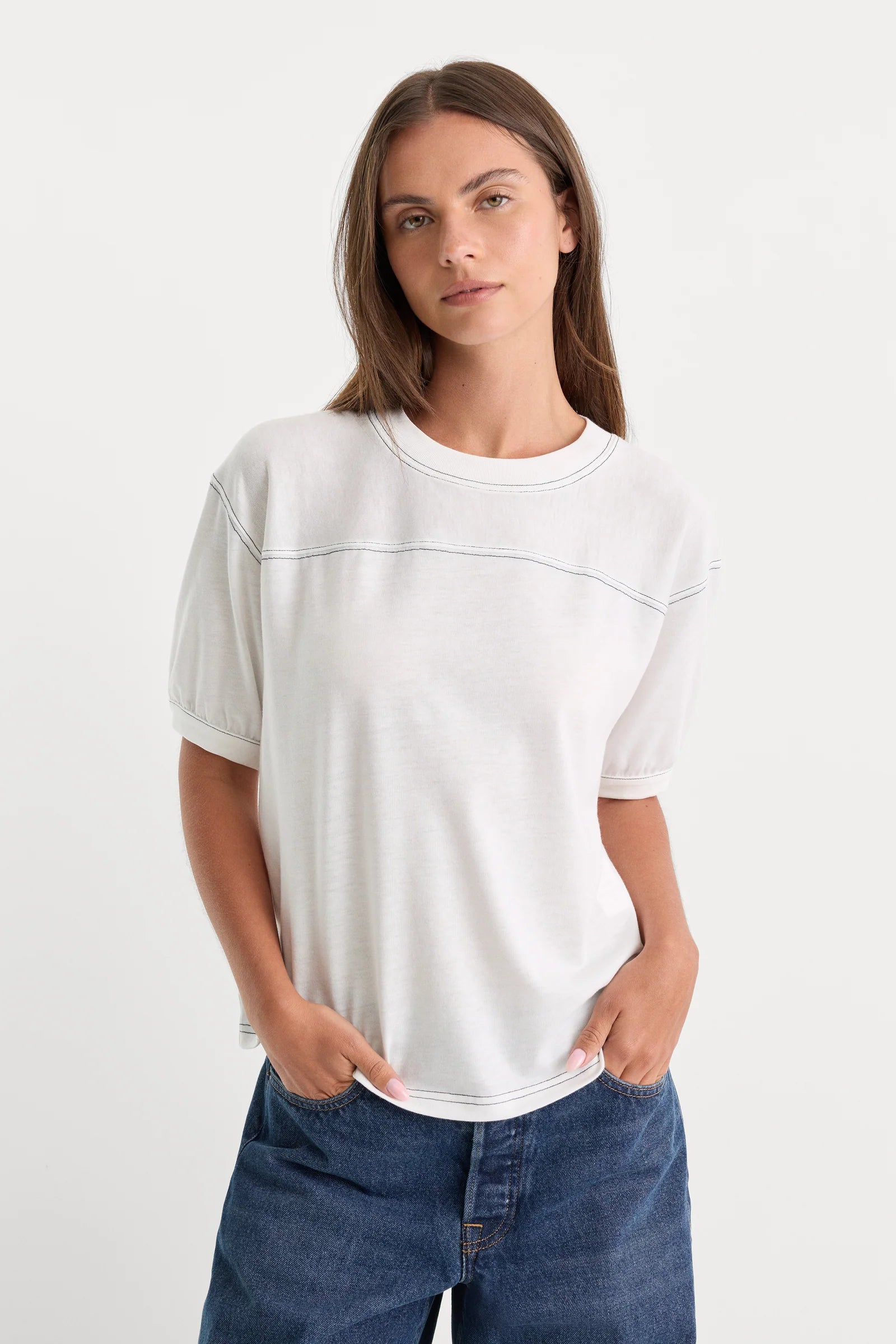 Good American - The Gym Tee - Chalk