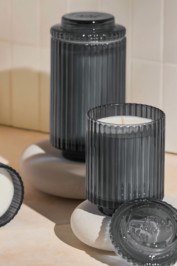 La Jolie Muse Amelie Hey Baies Candle - Thumbnail 3
