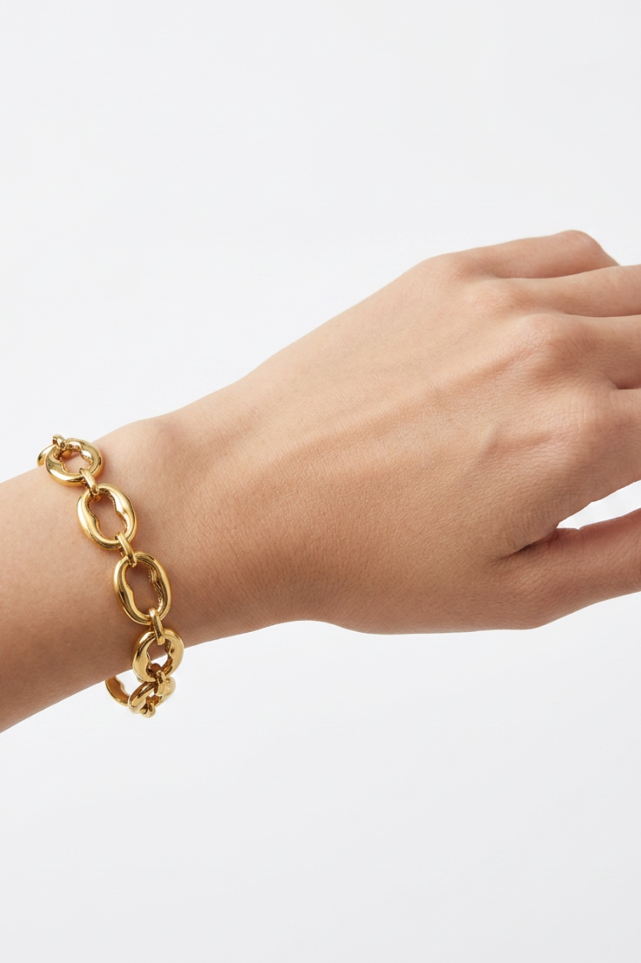 18K Gabriella Chain Bracelet