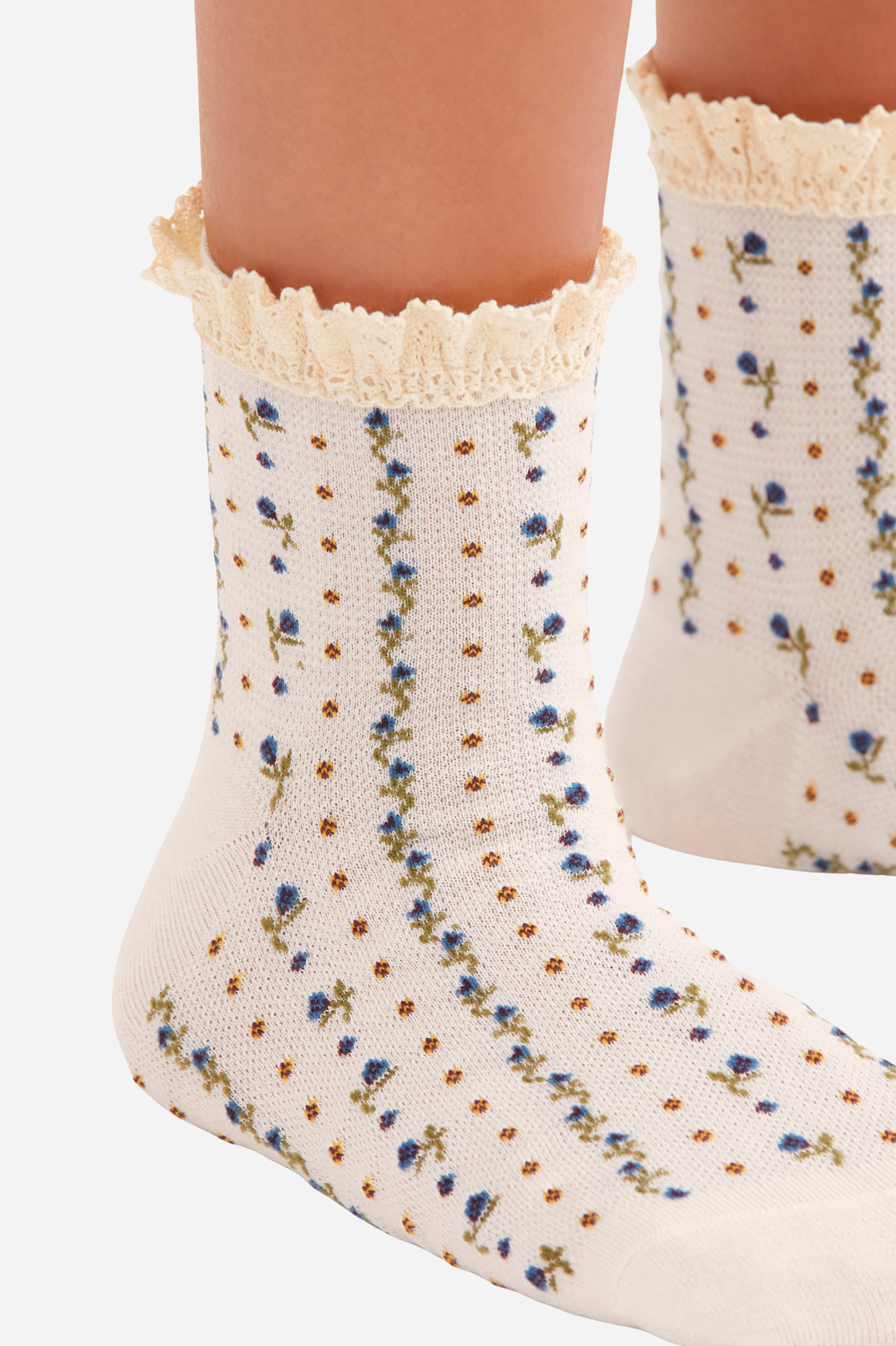 Free People Rosebud Waffle Knit Ankle Socks