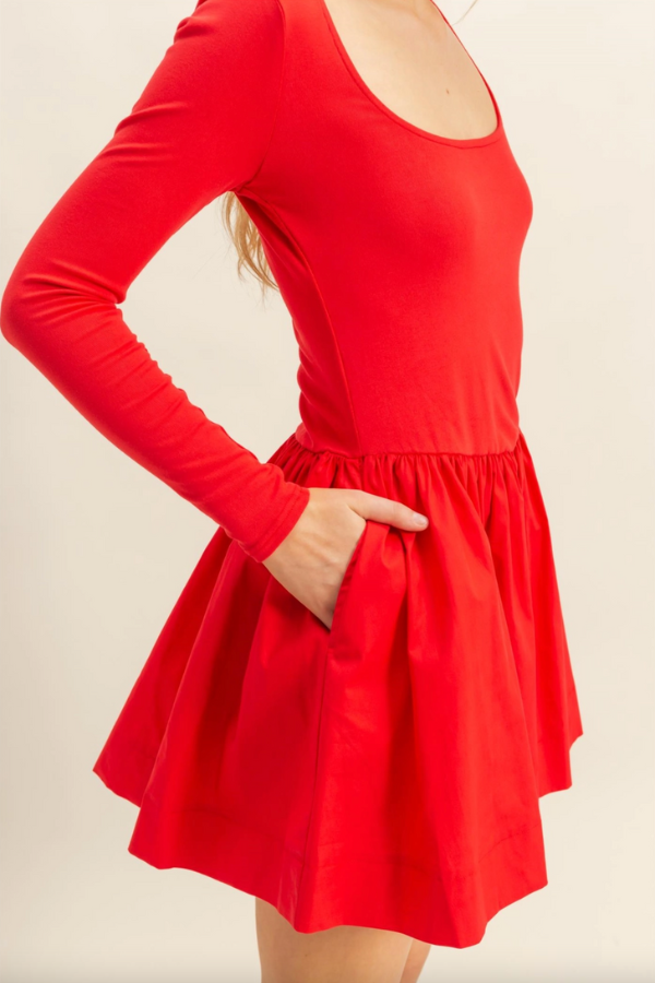 Mixed Media Scoop Neck Mini Dress - Red