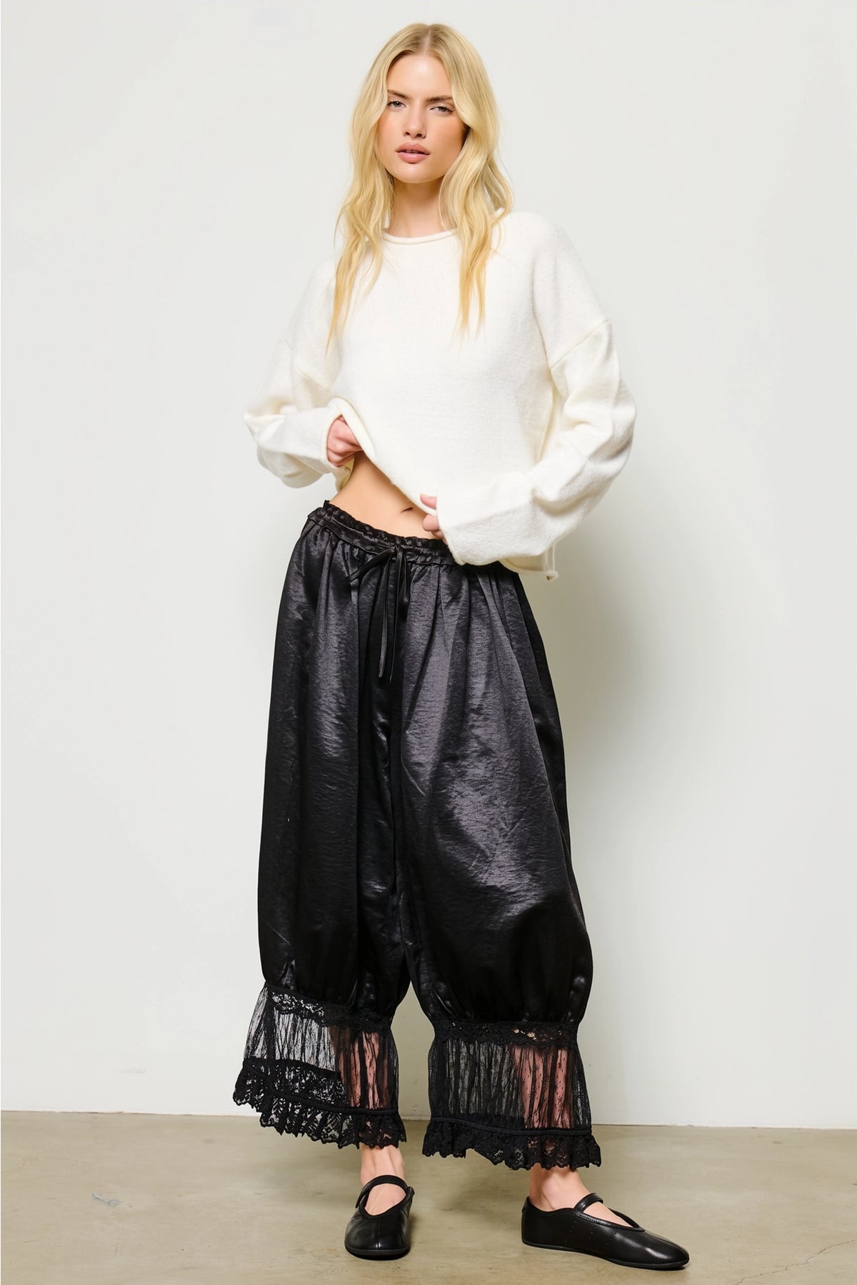 Lace Trim Bloomer Pants - Onyx