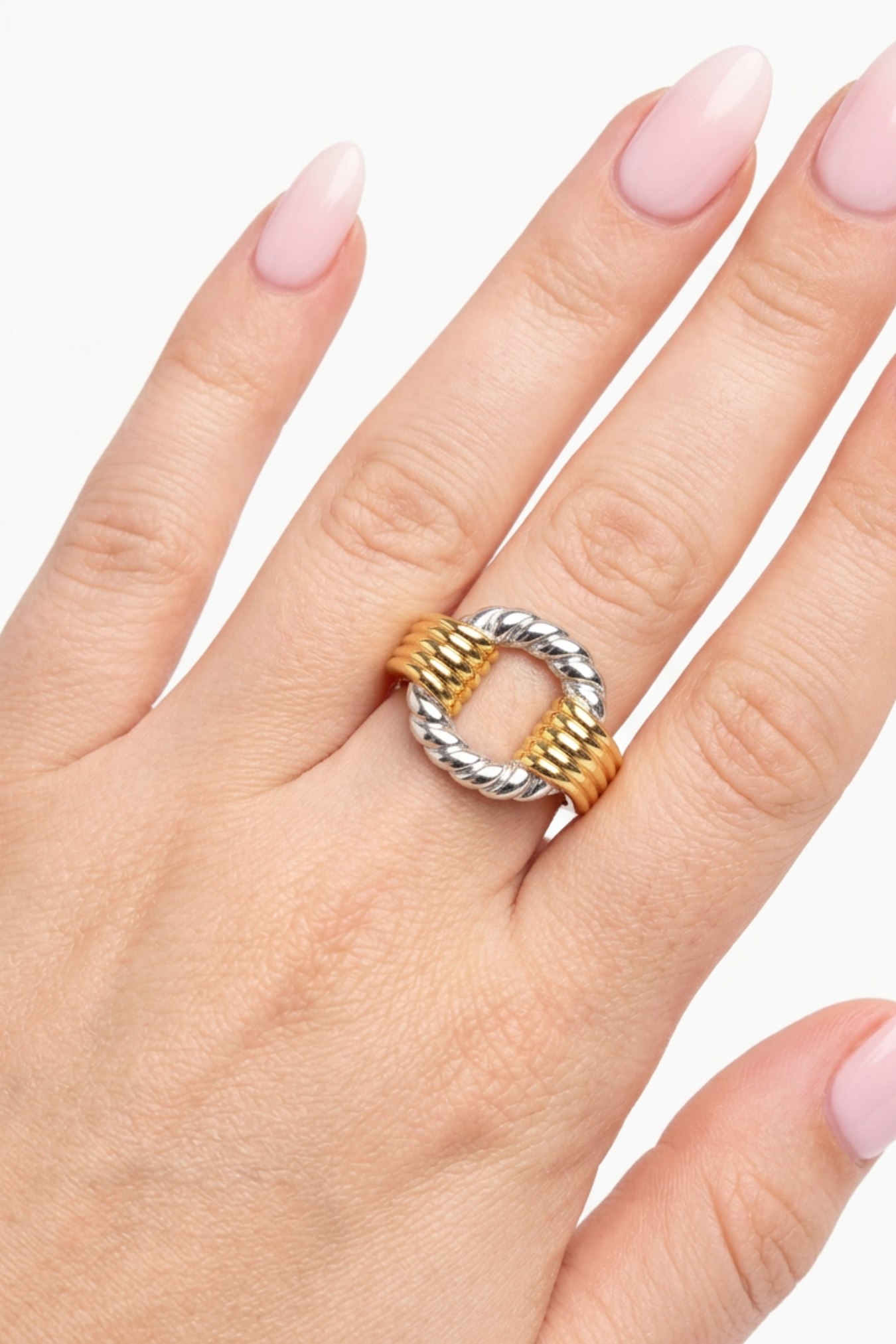 18K Buckle Mixed Metal Ring