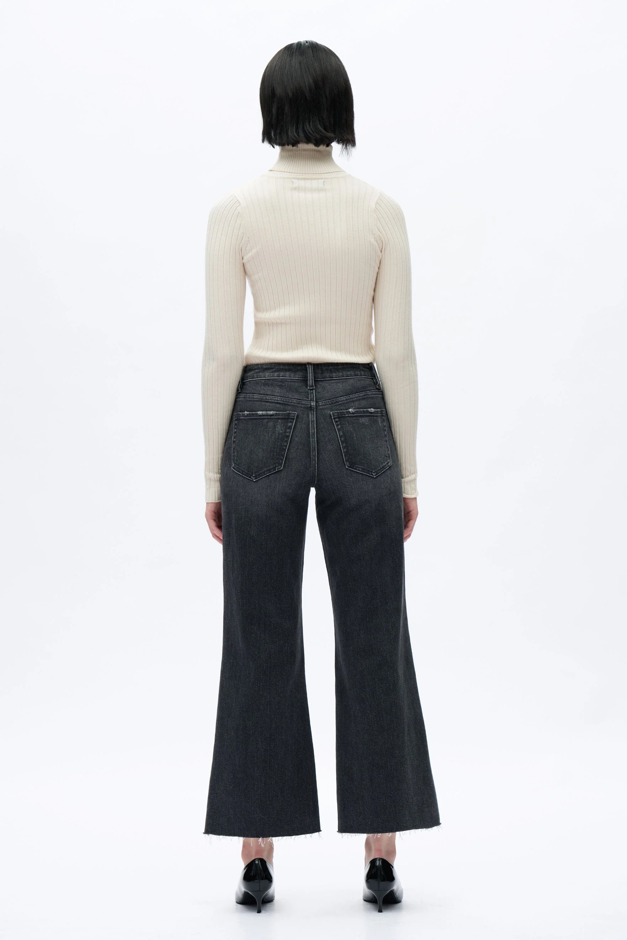 Mid Rise Wide Leg Jeans - Dark Grey