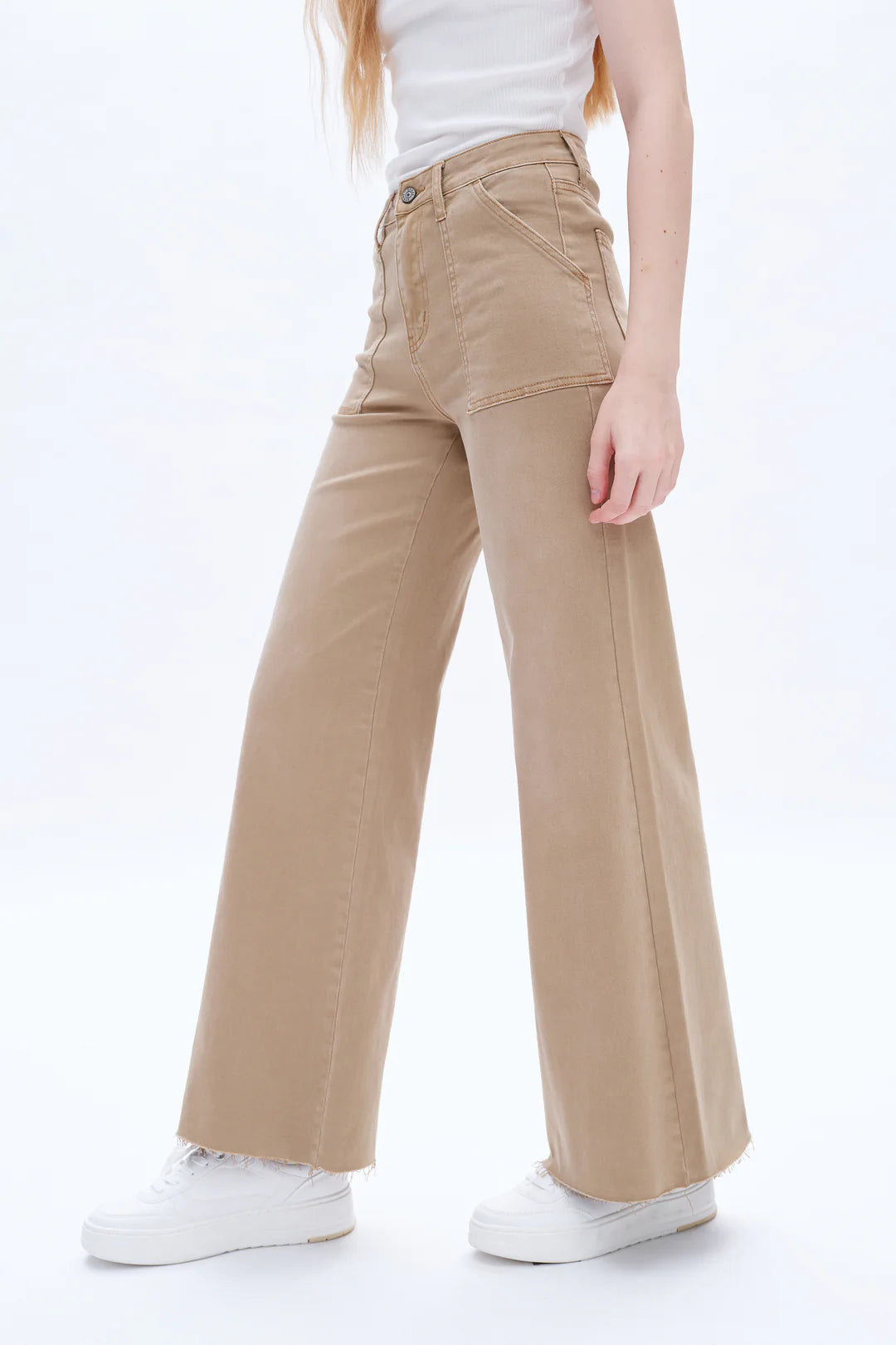 Utility Patch Pocket Wide Leg Jeans