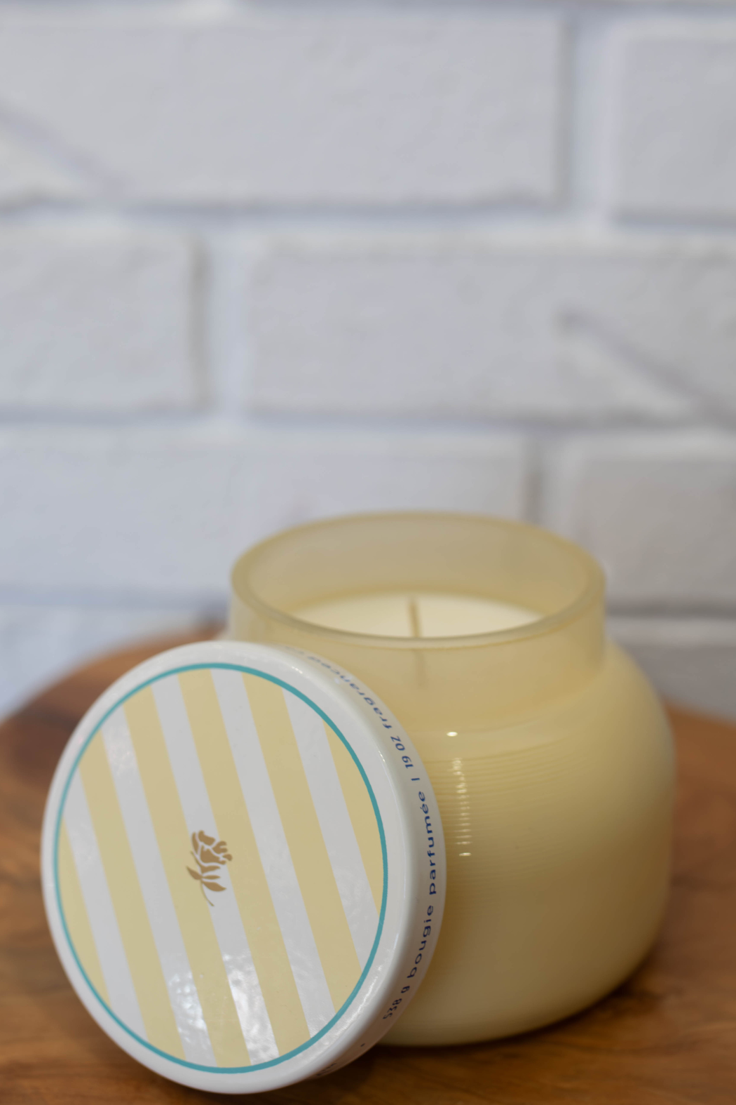 Capri Blue - Artisan Caffe Capri Candle - 19 oz - Isla Bloom