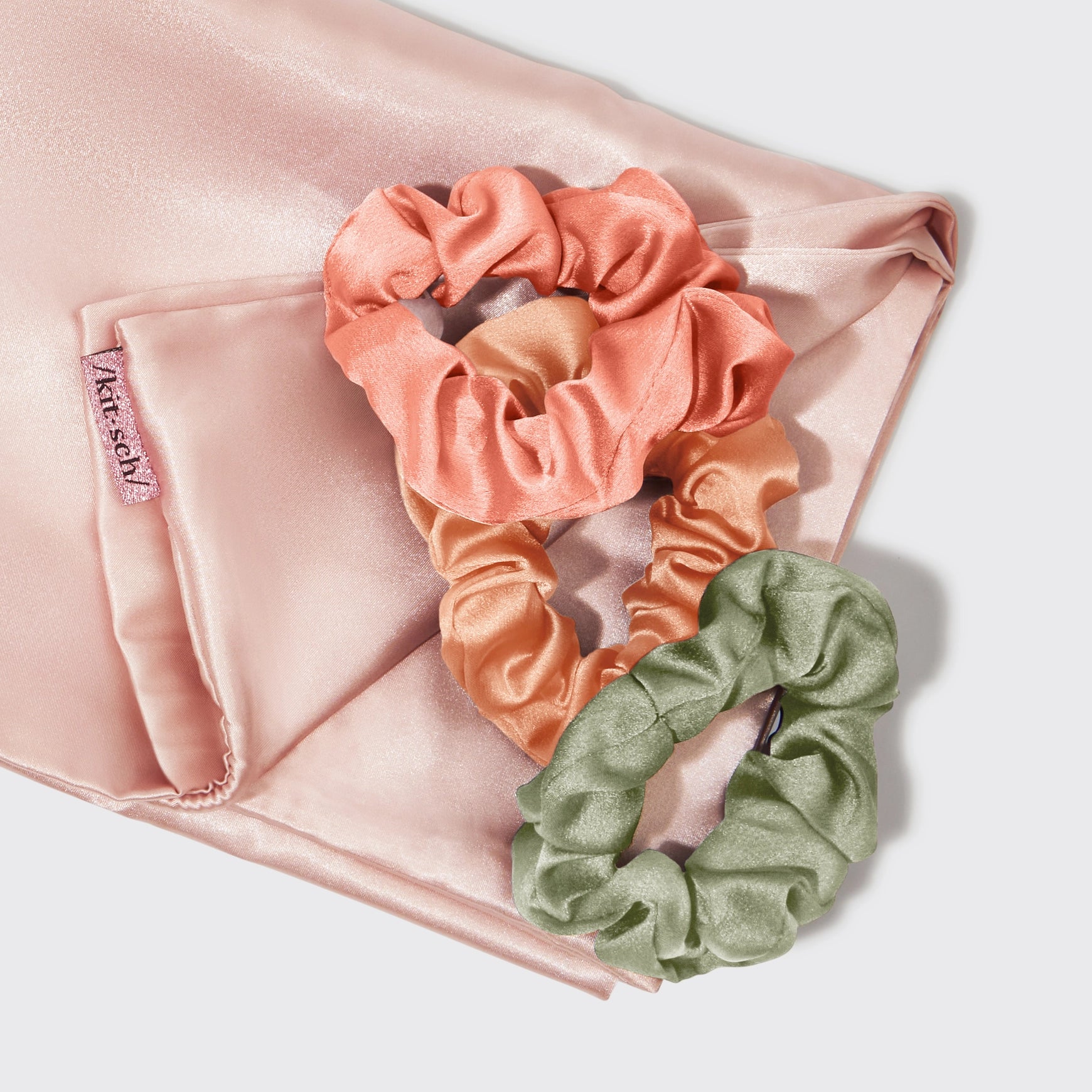 KITSCH Holiday Satin Pillowcase & Scrunchie Gift Set