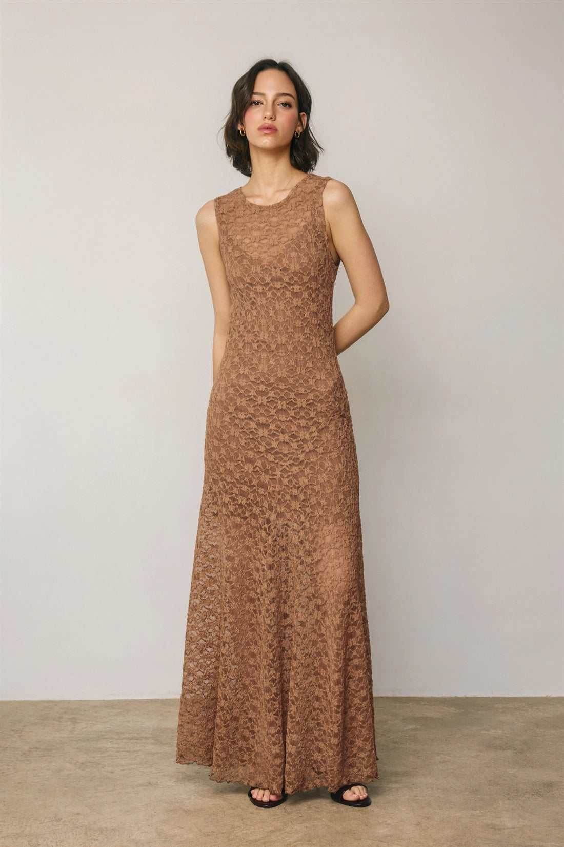Sophia Lace Maxi Dress - Taupe