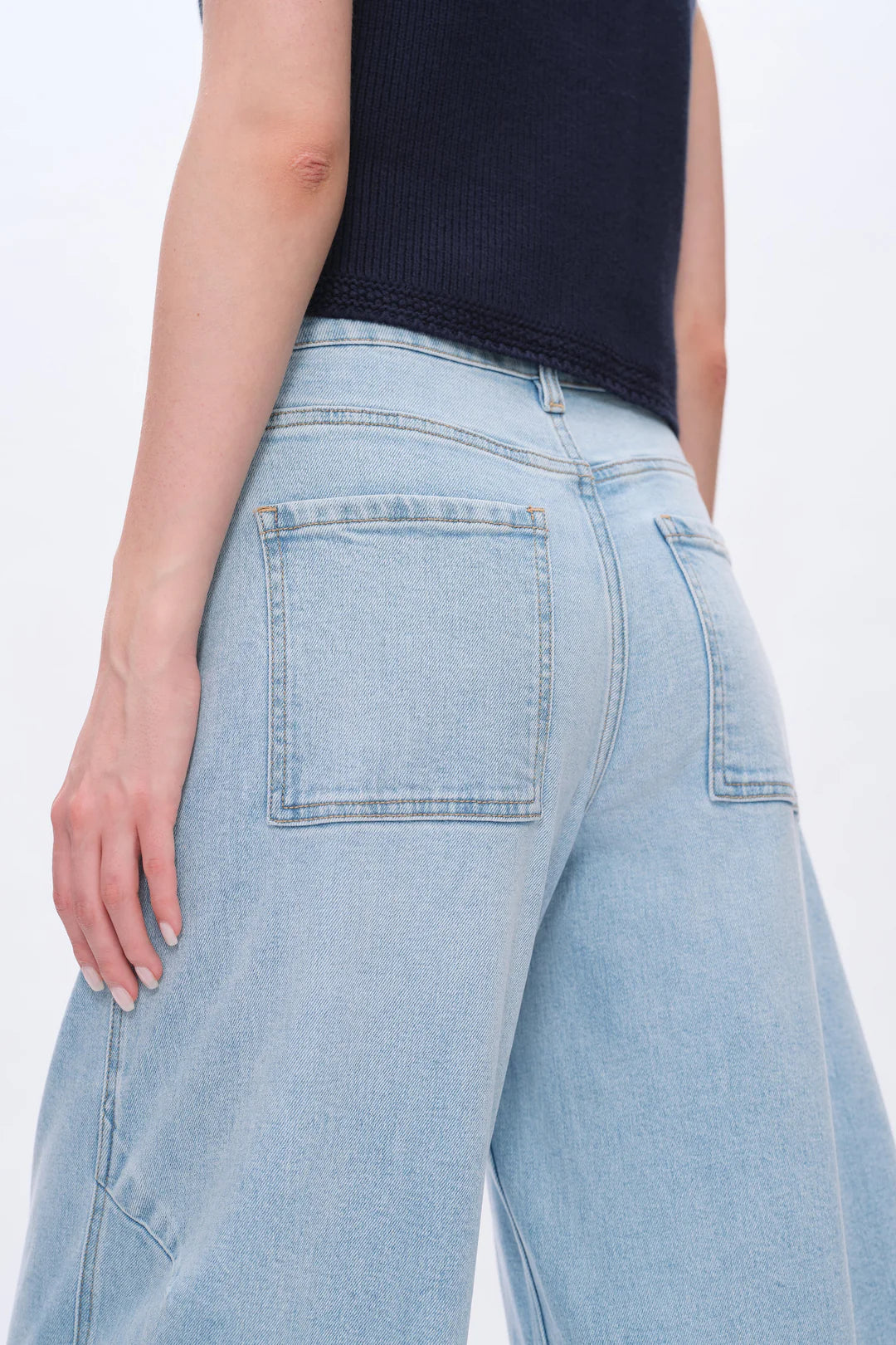 Mid-Rise Balloon Jeans - Light Blue