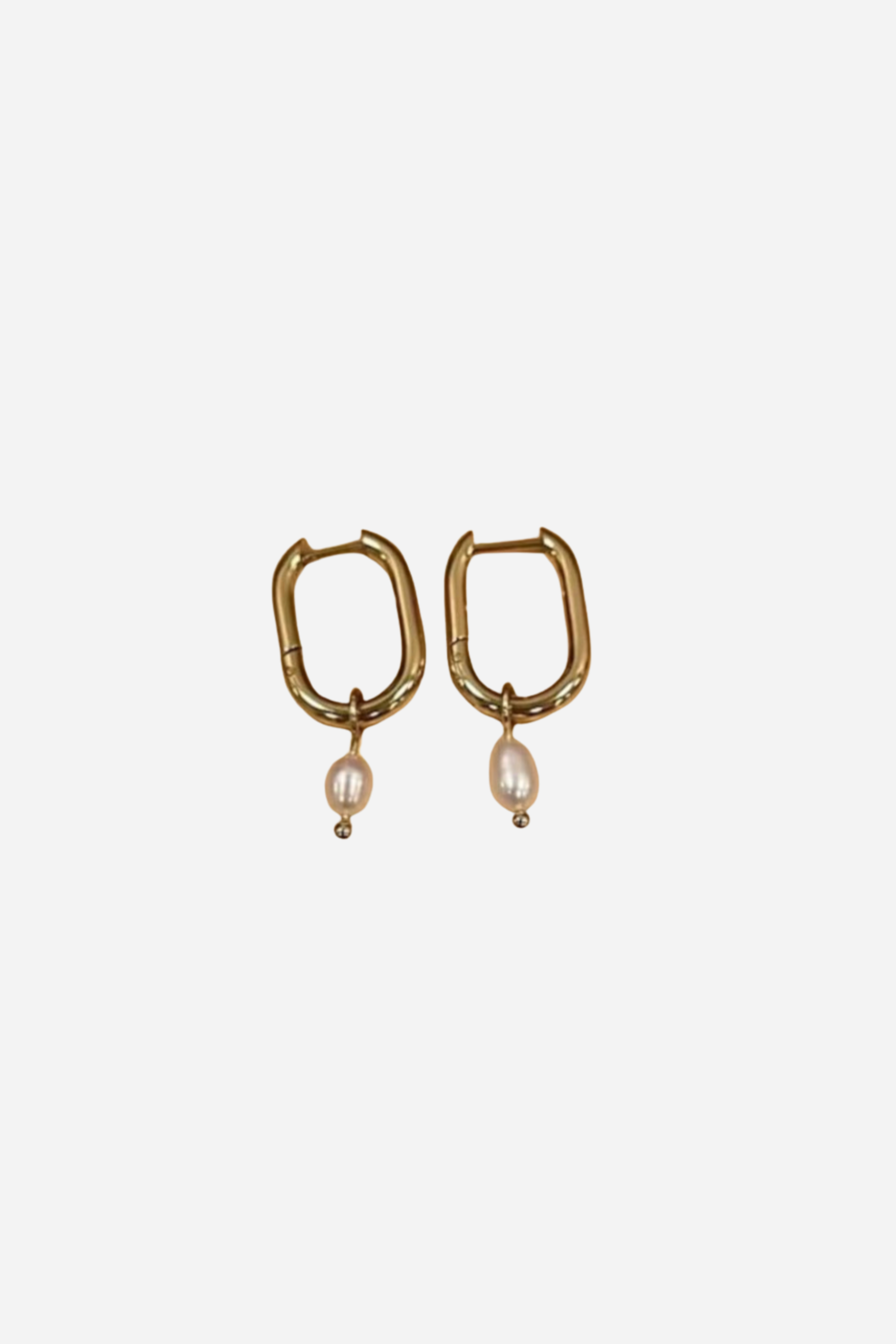 18K Amelia Pearl Hoop Earrings