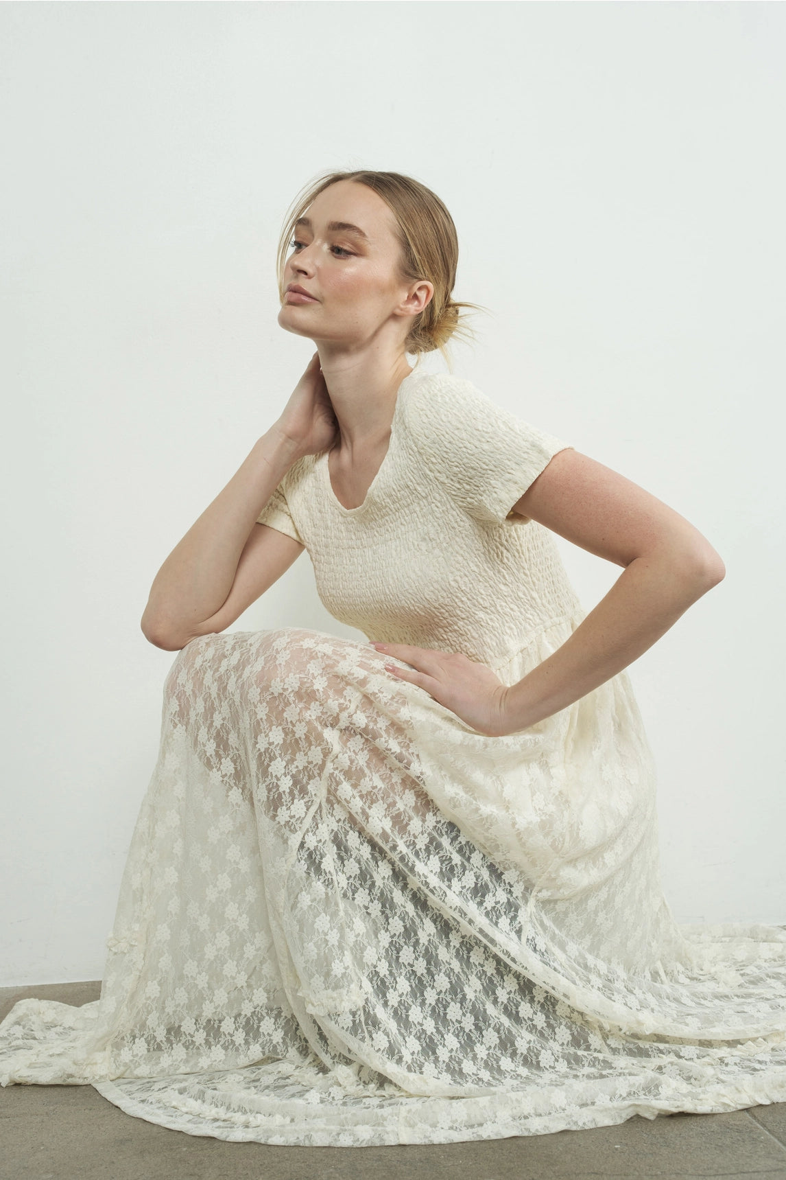 Floral Lace Maxi Dress - Cream