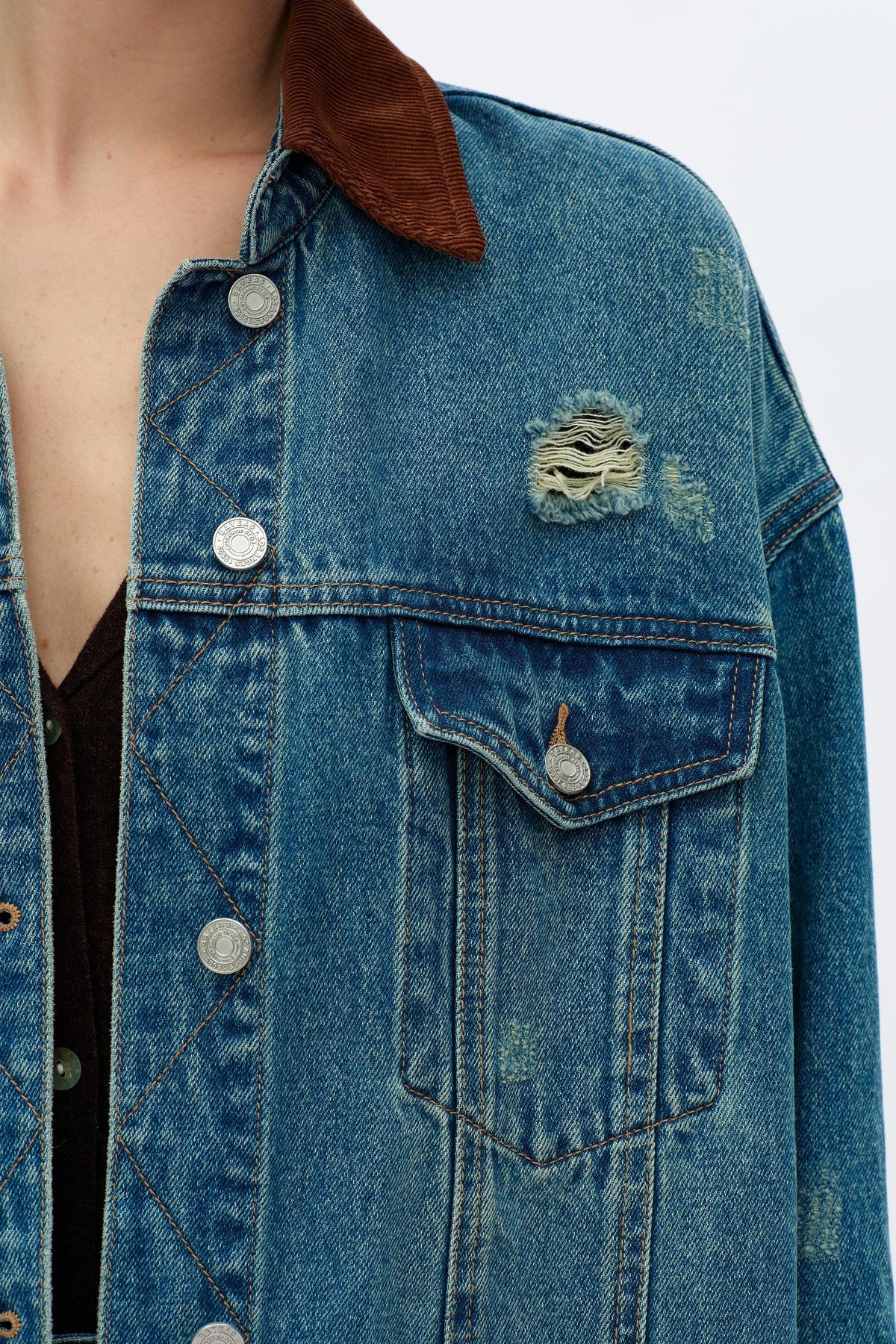 Loose Fitting Jean Jacket