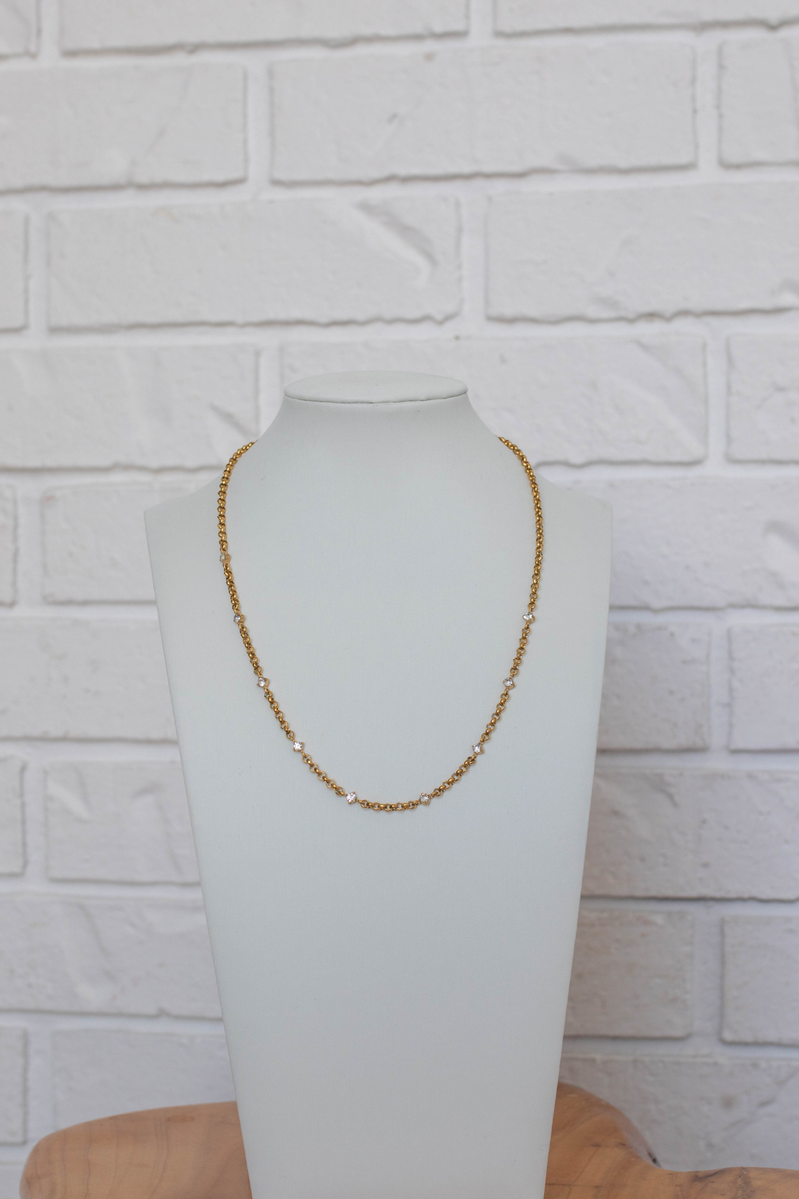 18K Dainty Diamond Necklace